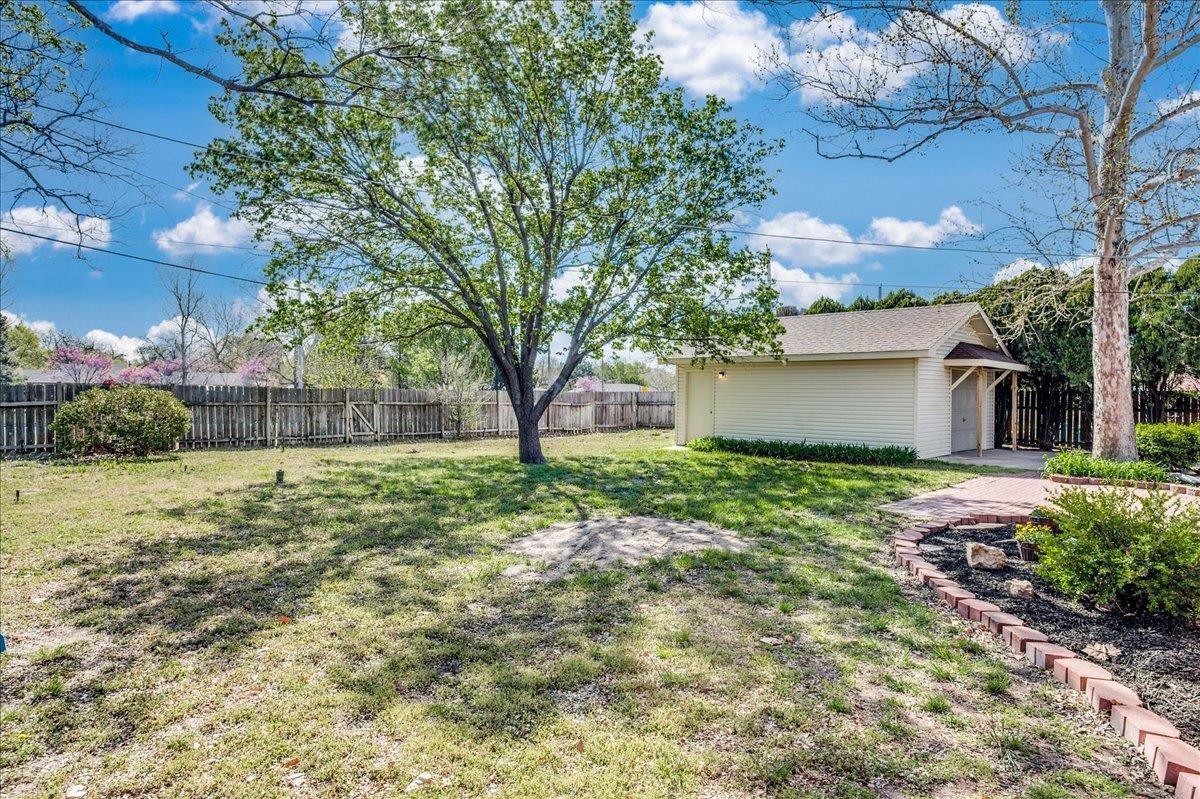 1608 N Charles St, Wichita, Kansas image 29