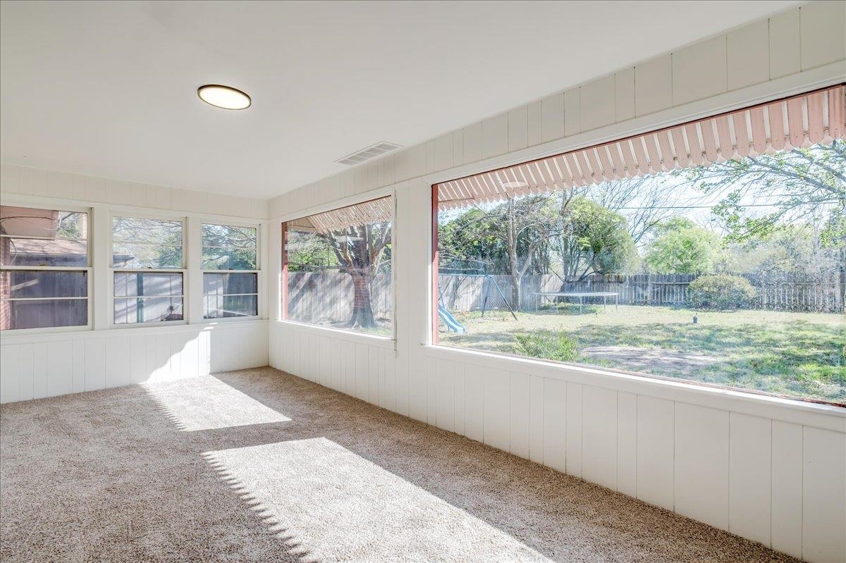 1608 N Charles St, Wichita, Kansas image 23