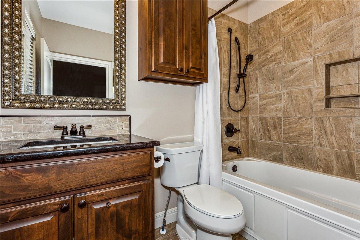 3932 N Sage Ct, Maize, Kansas image 18