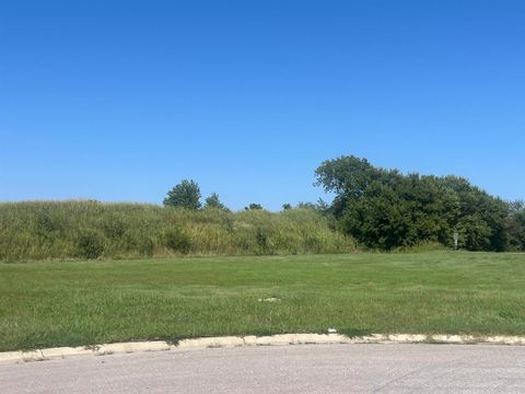 Vacant Land For Sale - 4642 W Emerald Bay Ct<br/> Sedgwick County, Wichita, KS 67205