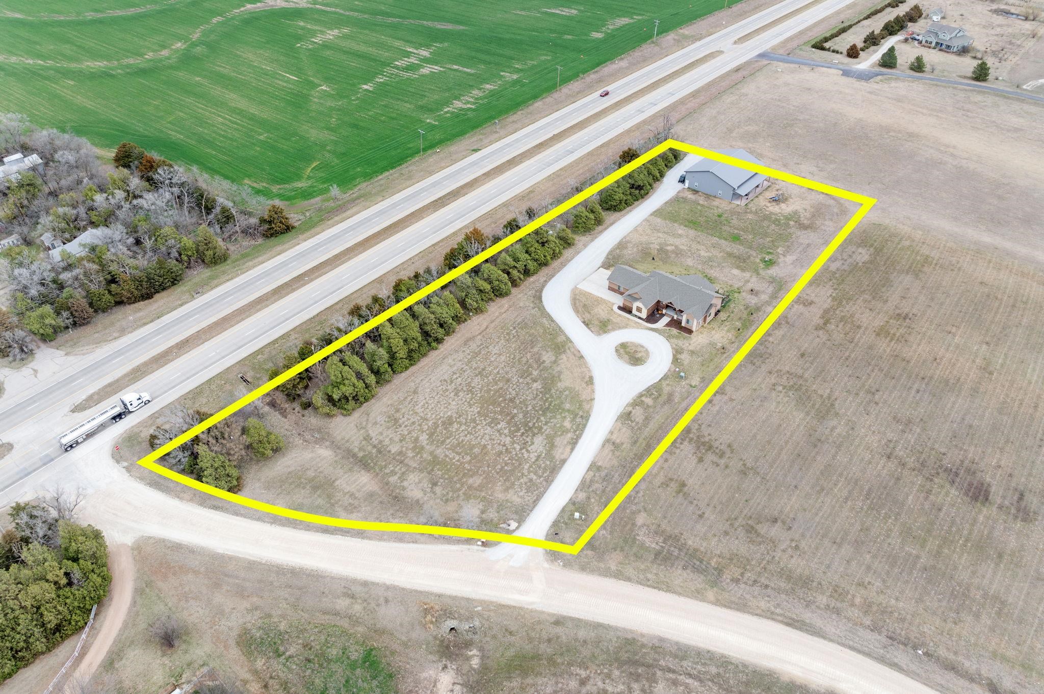 1610 S Bonanza Cir, Garden Plain, Kansas image 35