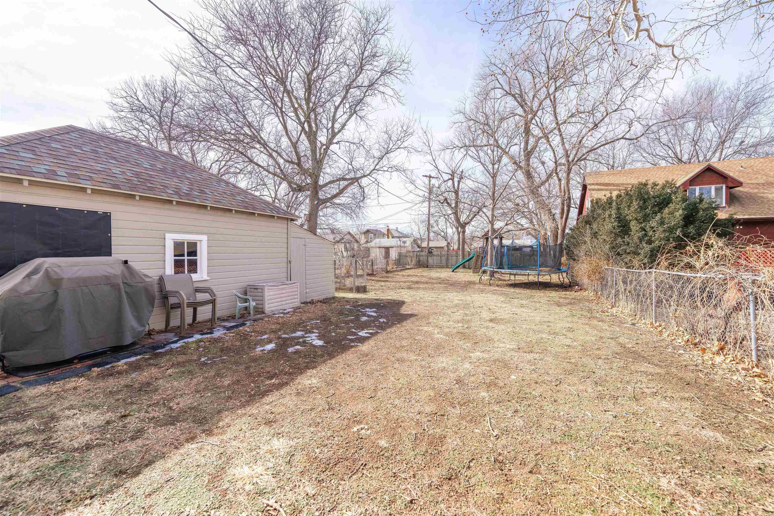 948 Highland Ave, Salina, Kansas image 25