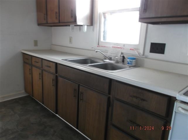 520 Madison Ave, Minneapolis, Kansas image 17