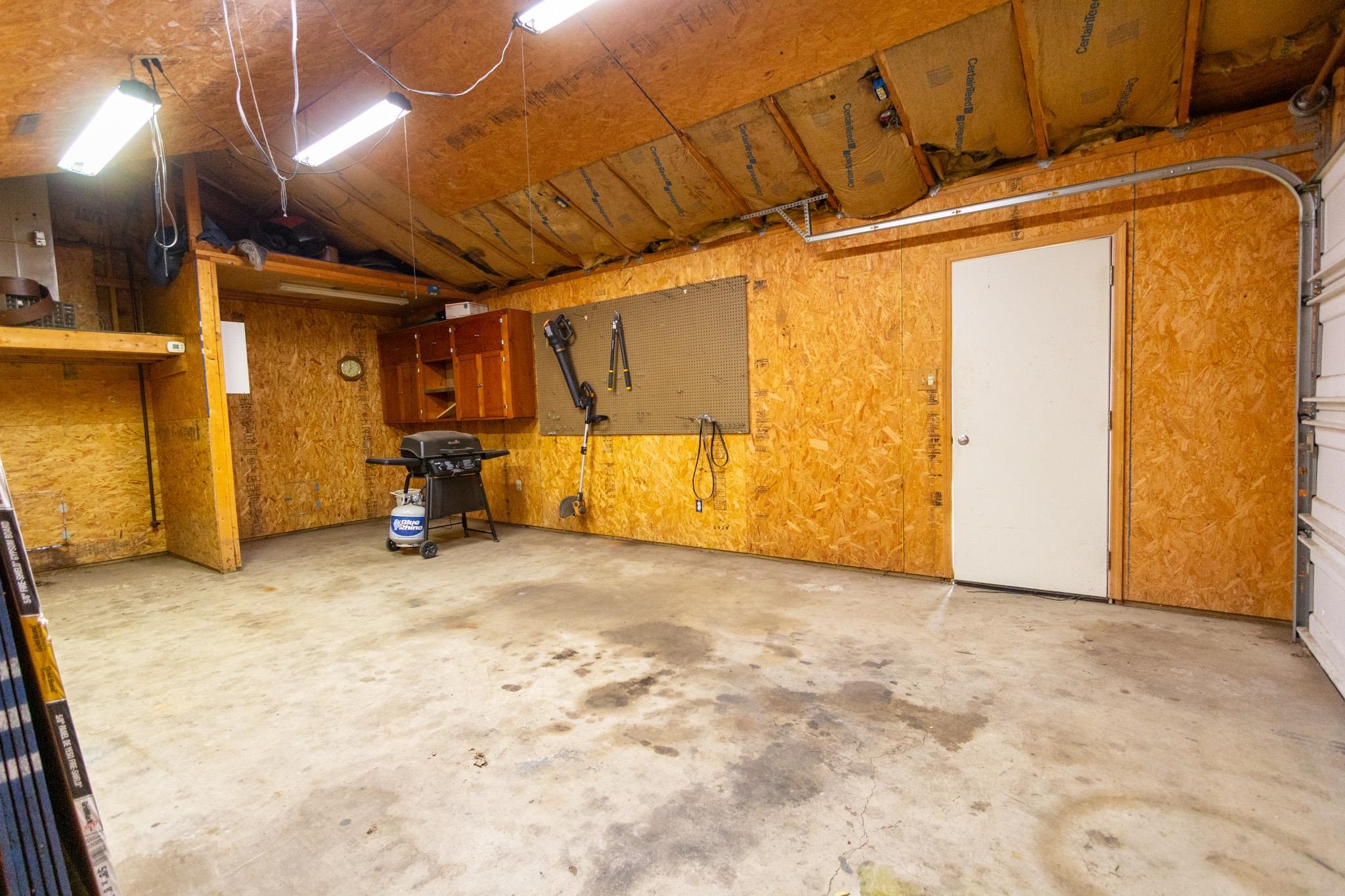 529 S College Ave, Salina, Kansas image 20