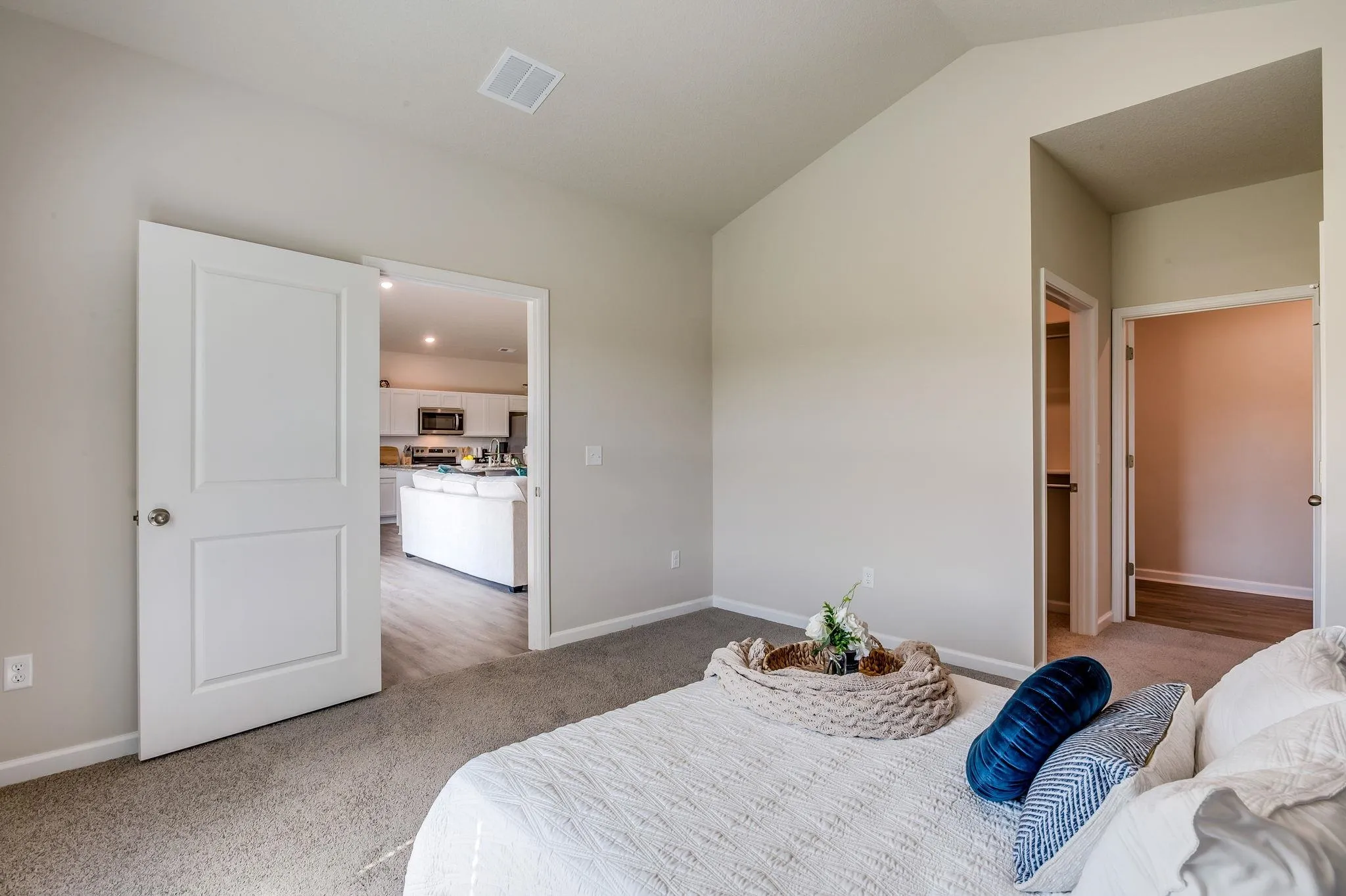 Valley Center, Kansas 67147, United States, 3 Bedrooms Bedrooms, ,2 BathroomsBathrooms,Residential,Active,209783