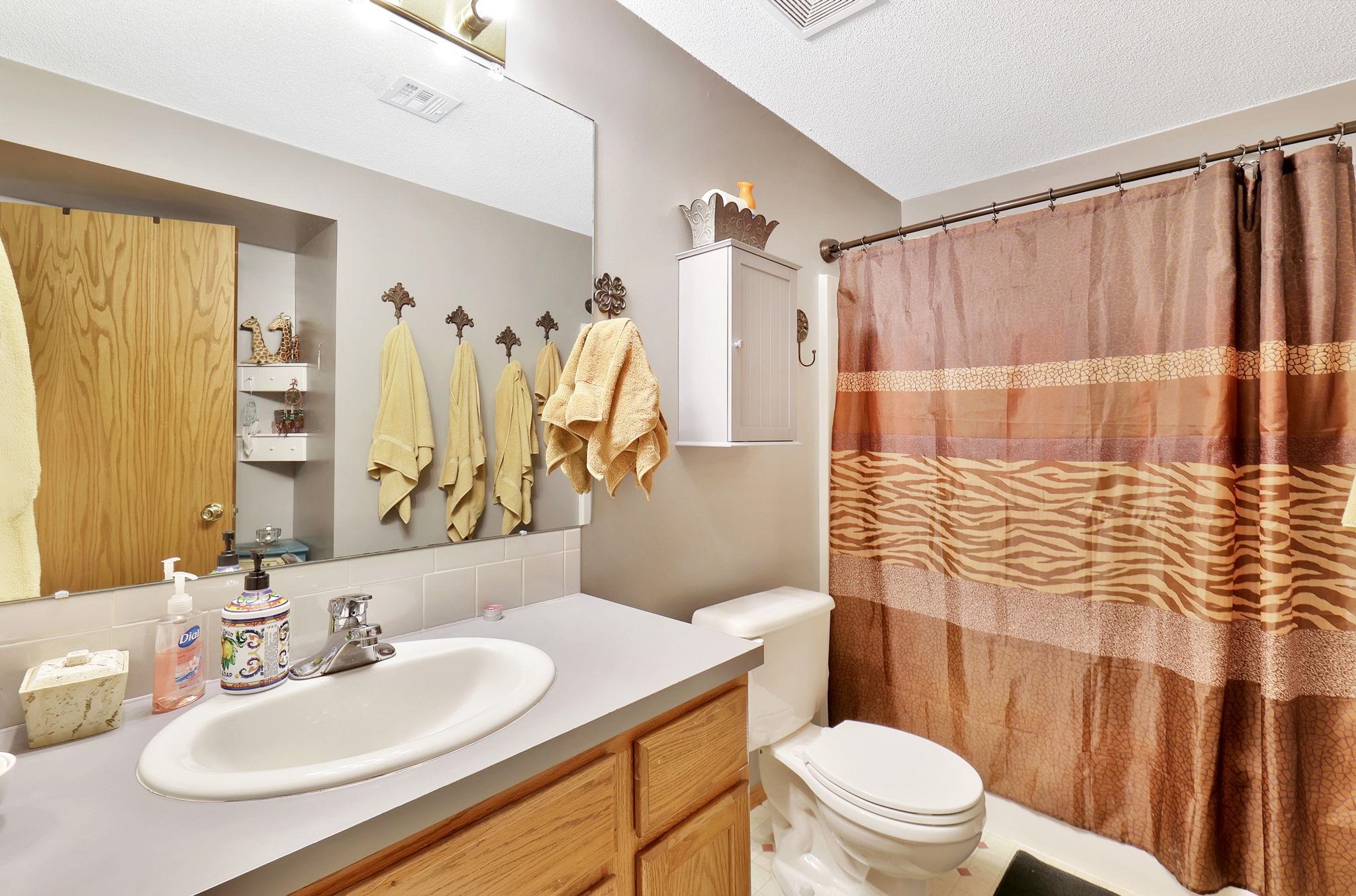 2314 S Shefford St, Wichita, Kansas image 29