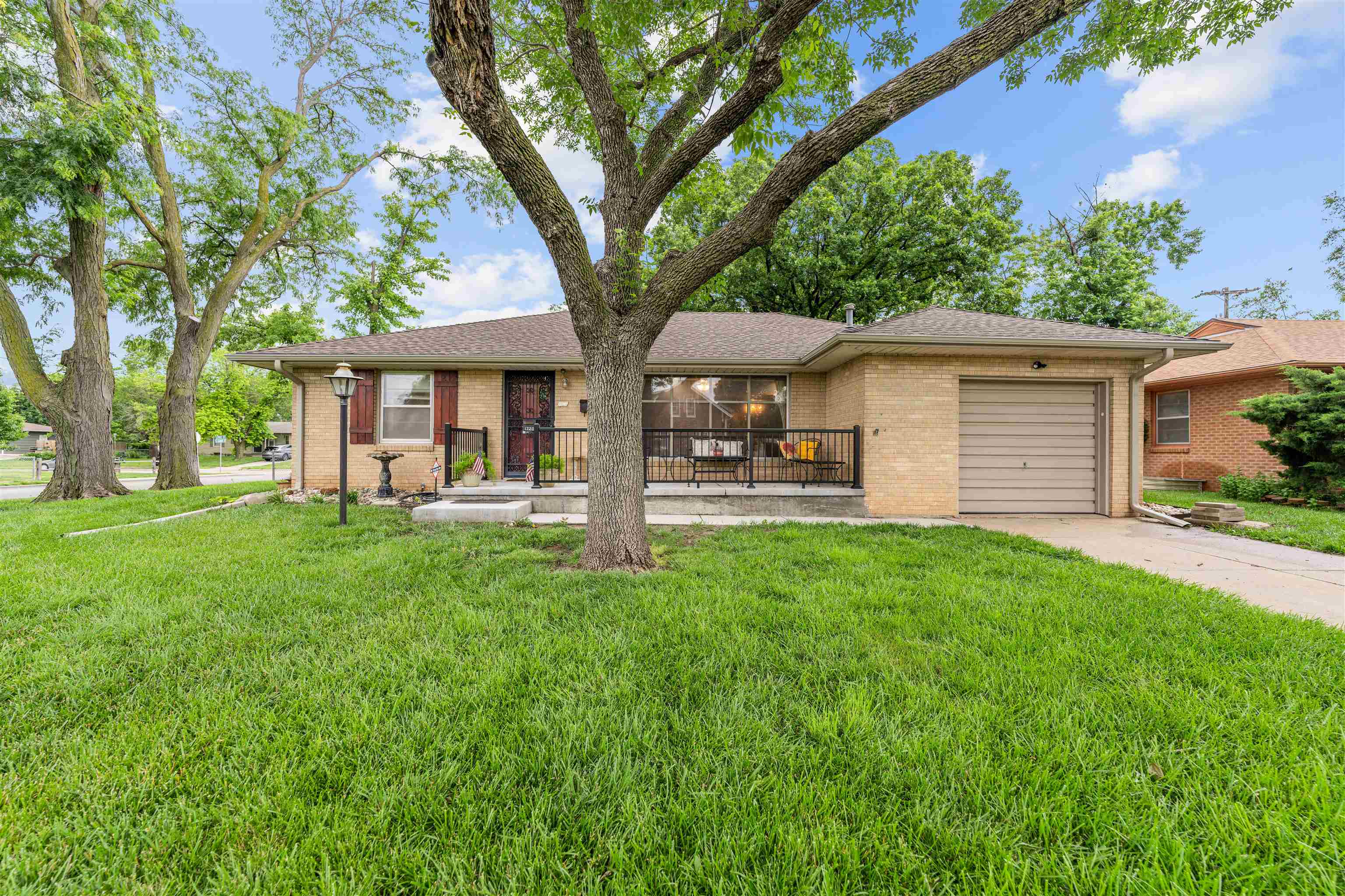 1720 Lewis Ave, Salina, Kansas image 1