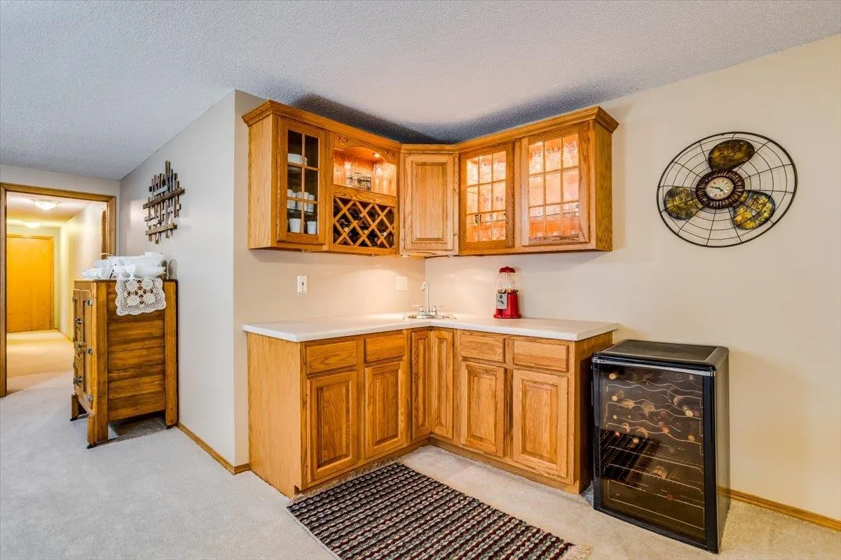 Derby, Kansas 67037, United States, 5 Bedrooms Bedrooms, ,3 BathroomsBathrooms,Residential,Pending,16329