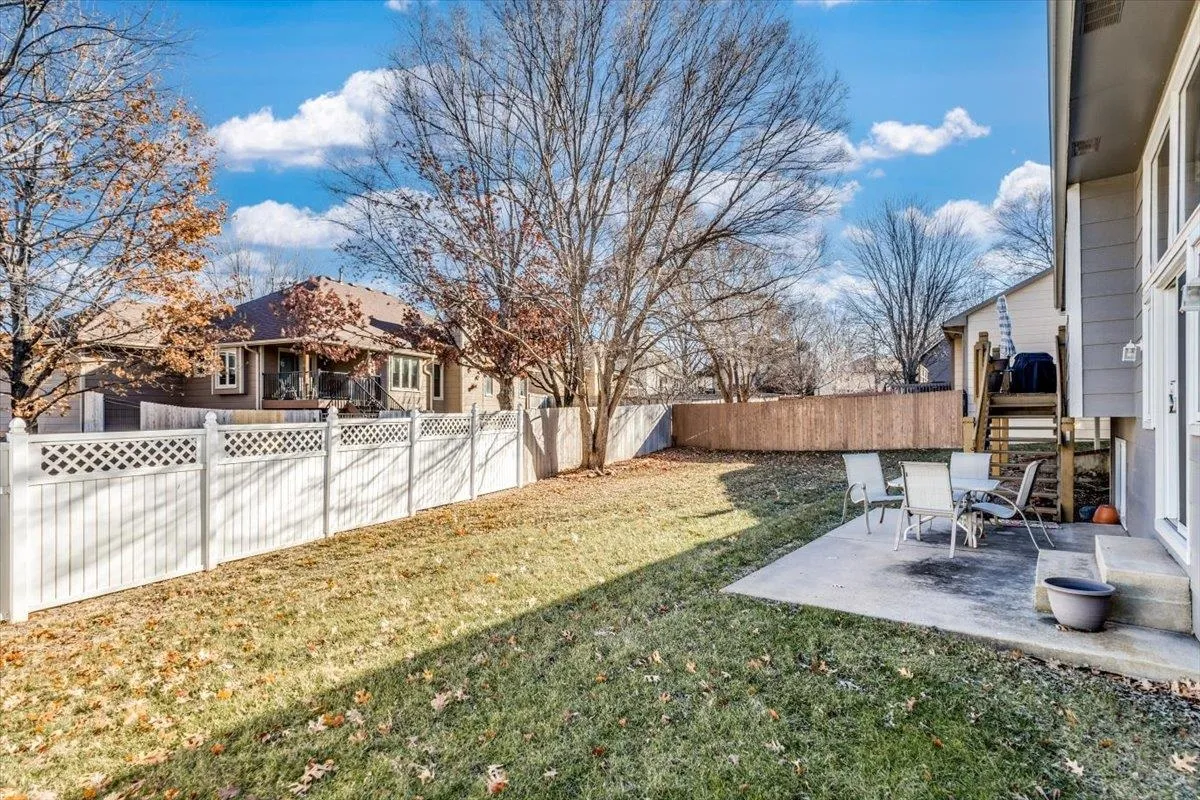 Derby, Kansas 67037, United States, 5 Bedrooms Bedrooms, ,3 BathroomsBathrooms,Residential,Pending,16329