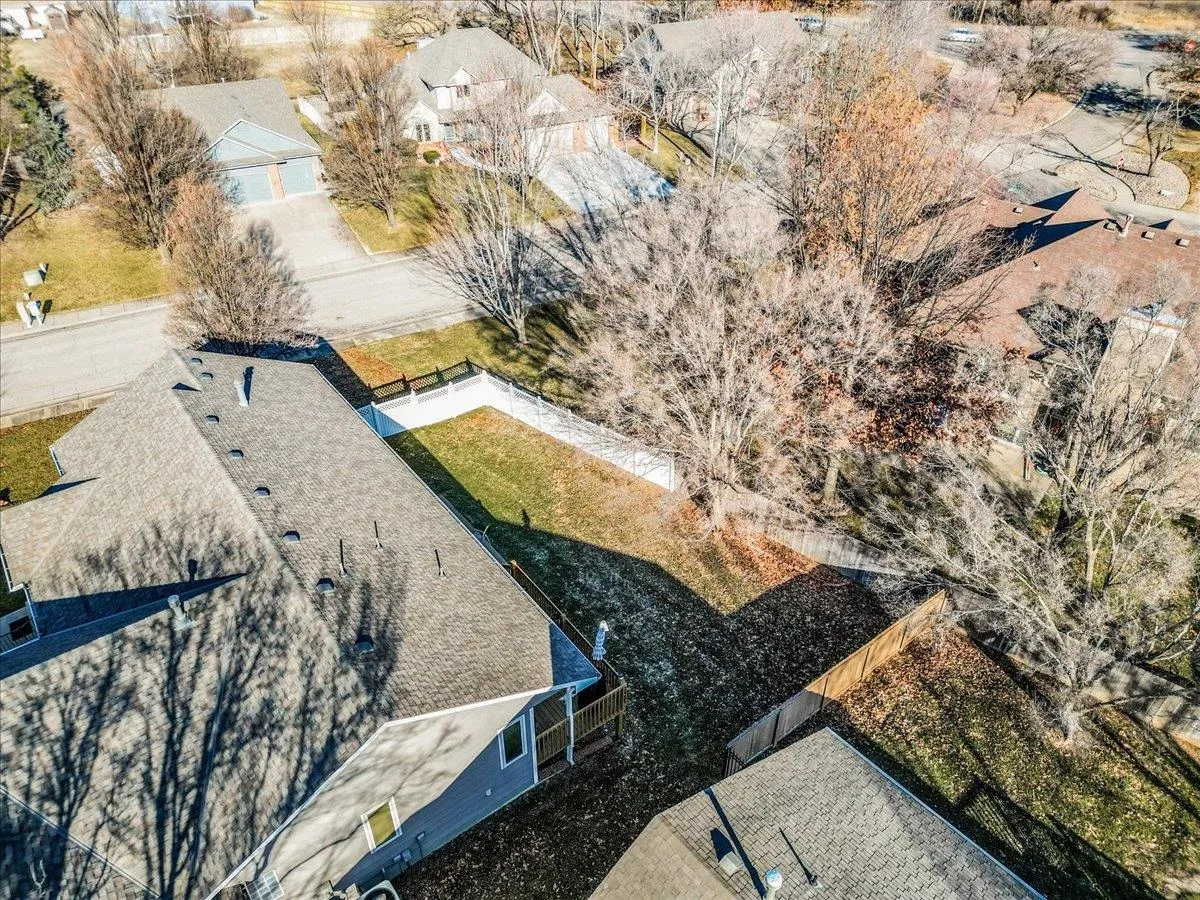 Derby, Kansas 67037, United States, 5 Bedrooms Bedrooms, ,3 BathroomsBathrooms,Residential,Pending,16329