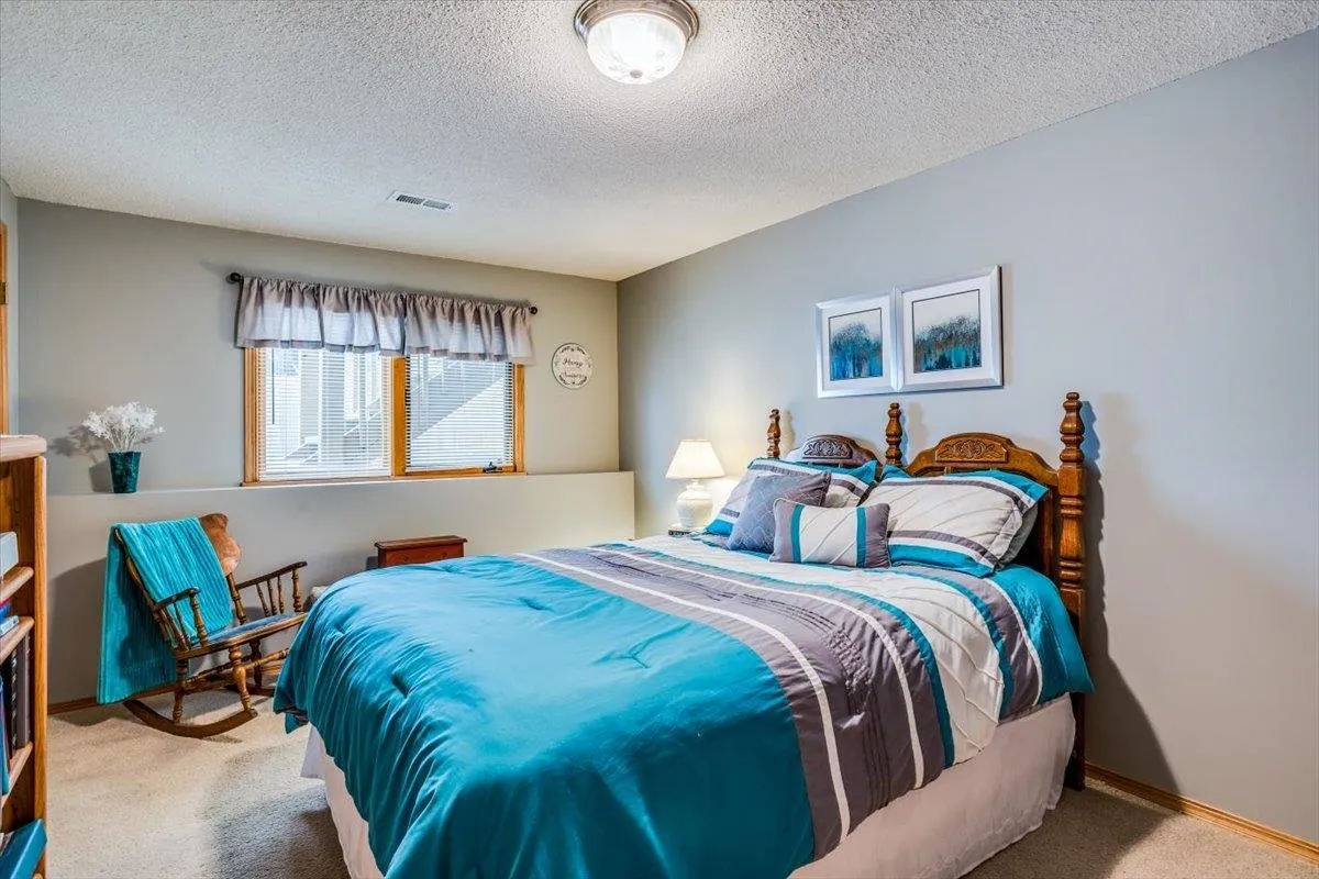 Derby, Kansas 67037, United States, 5 Bedrooms Bedrooms, ,3 BathroomsBathrooms,Residential,Pending,16329