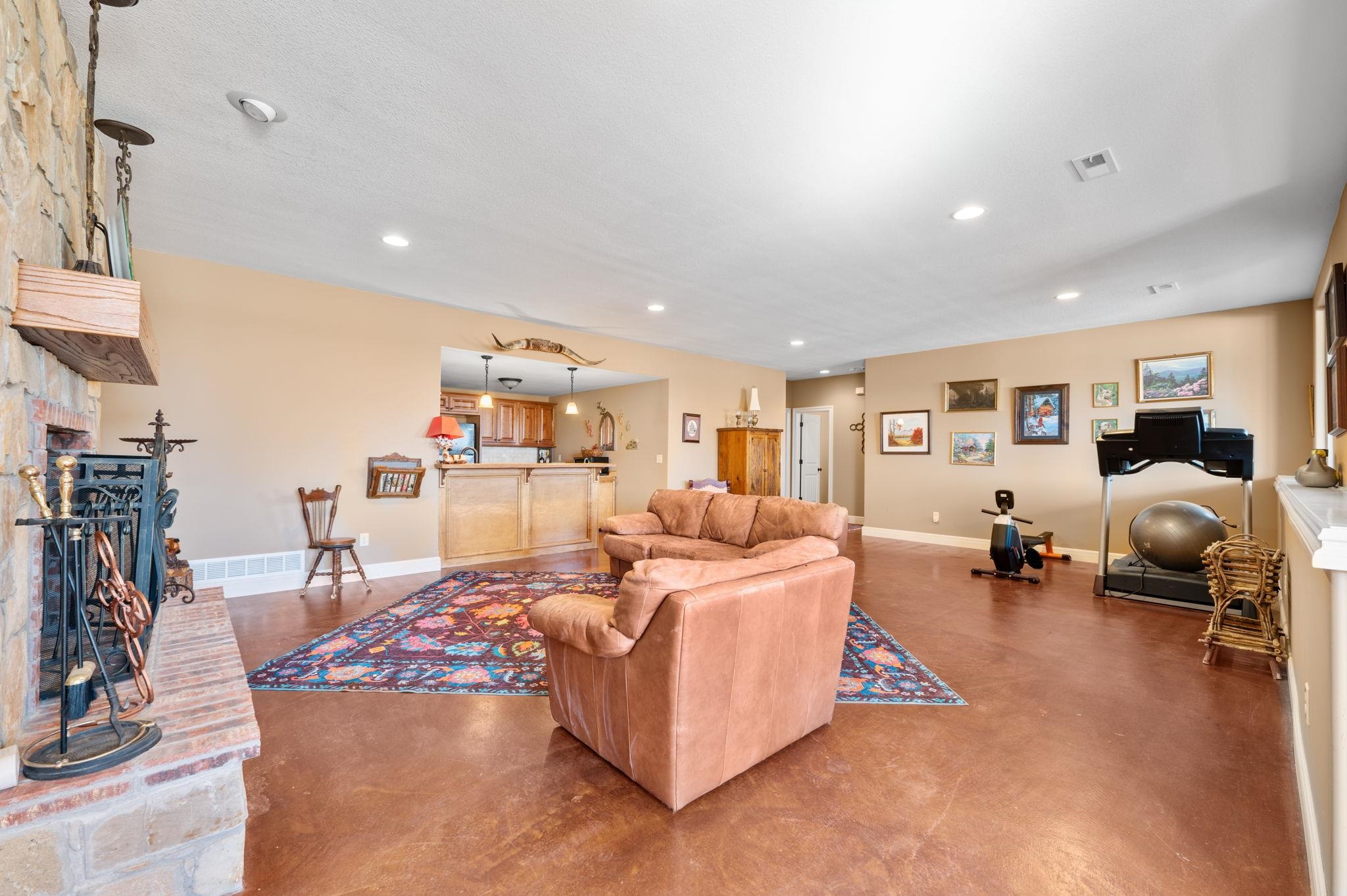 8210 SW Meadowlark Rd, Andover, Kansas image 20