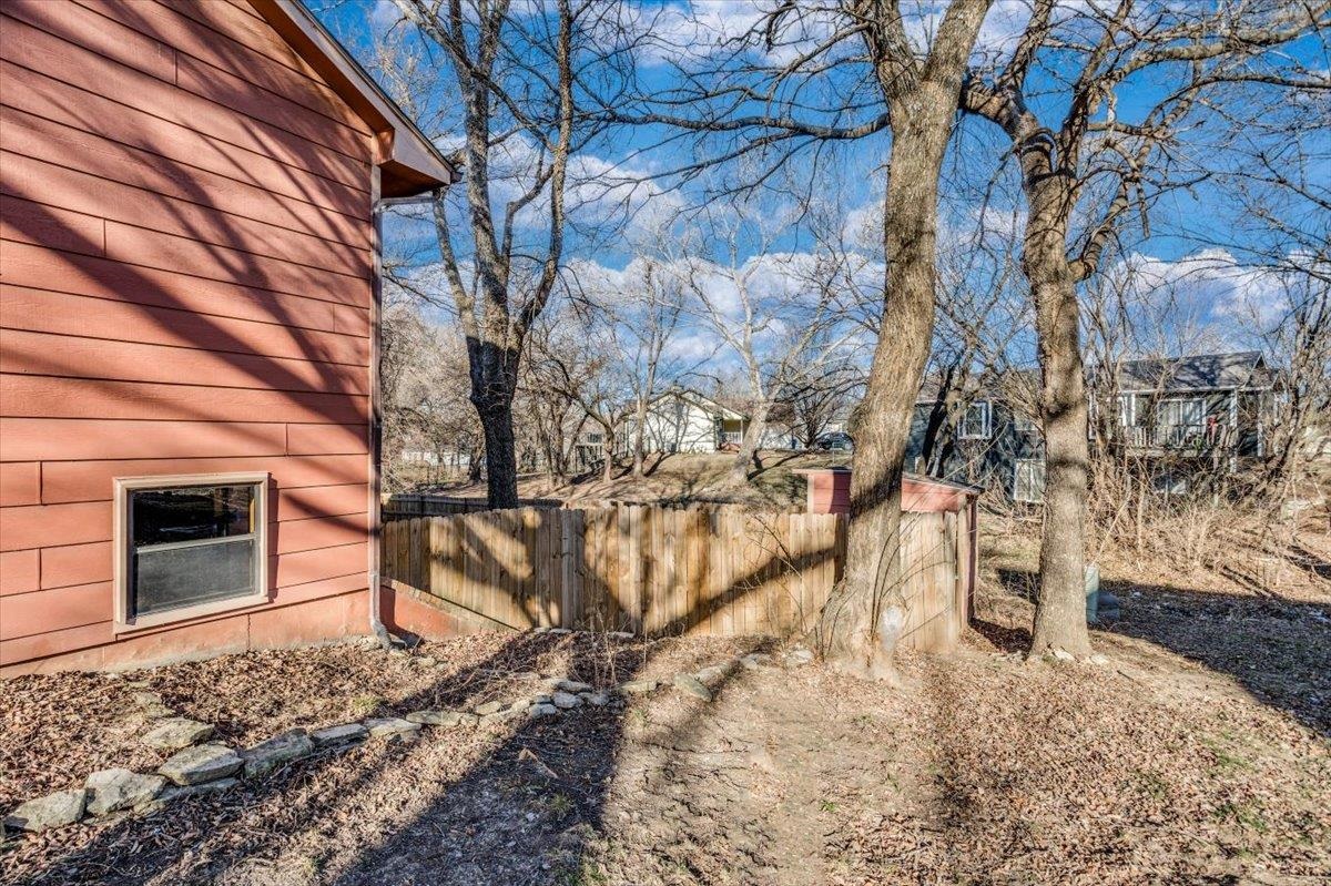 424 W White Tail St, Derby, Kansas image 29