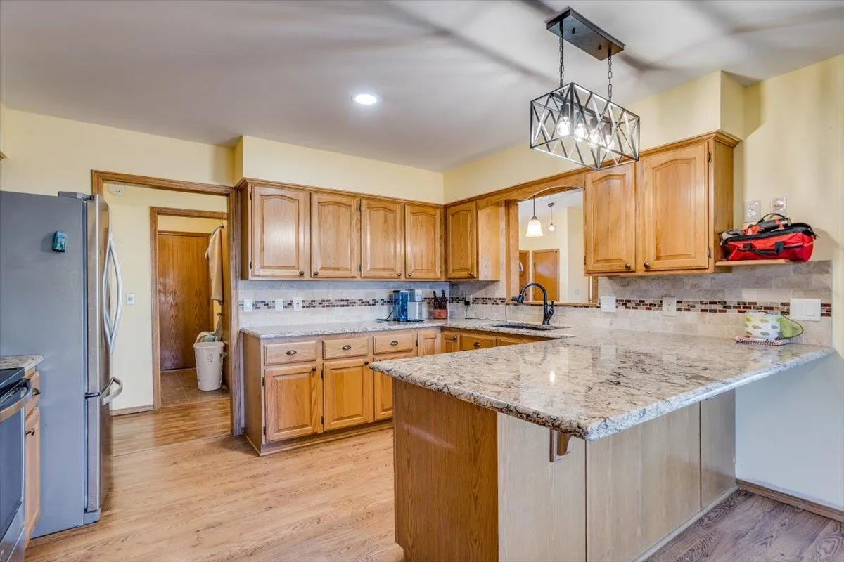 Derby, Kansas 67037, United States, 4 Bedrooms Bedrooms, ,3 BathroomsBathrooms,Residential,Pending,86433