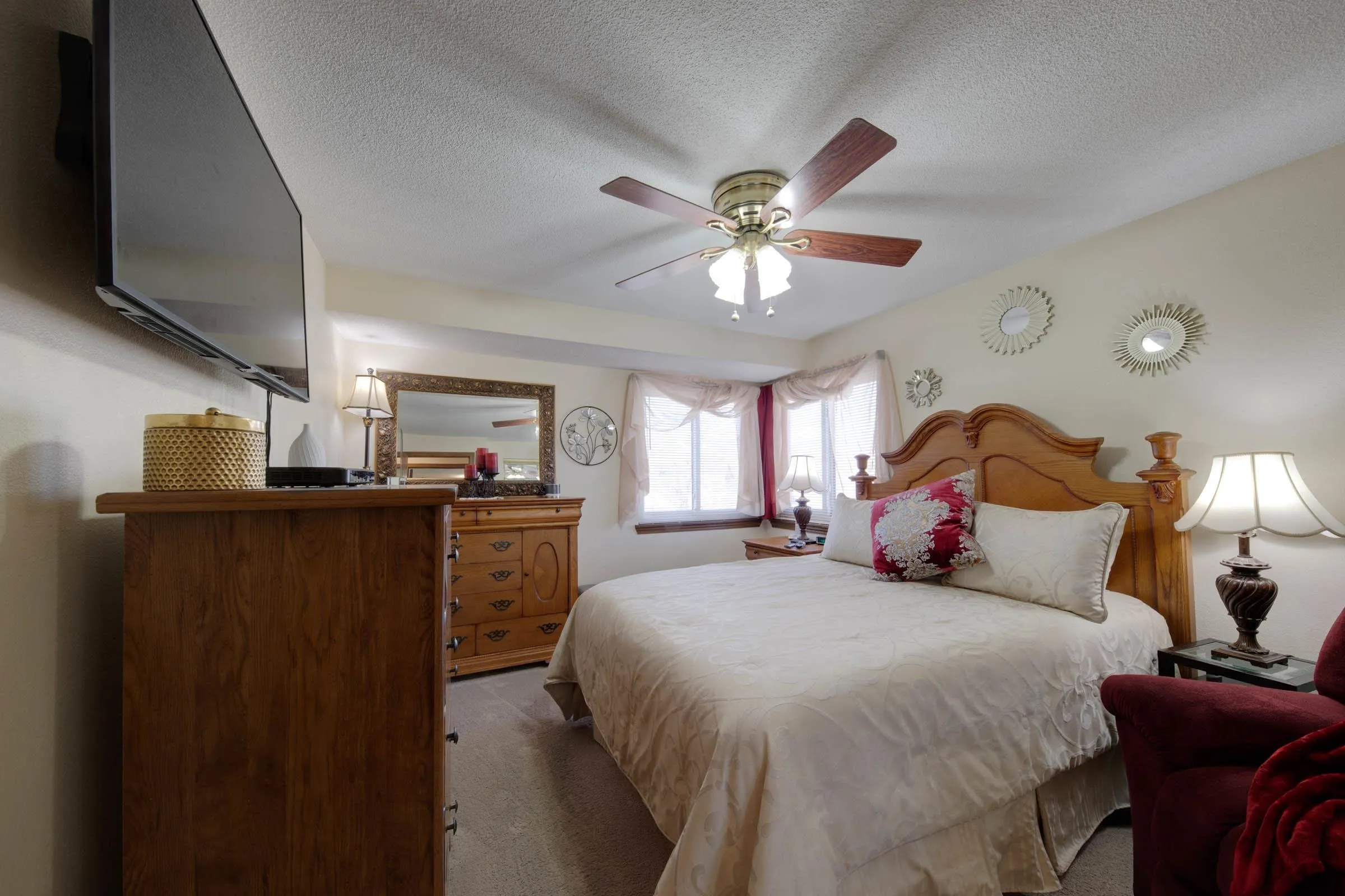 Wichita, Kansas 67226, United States, 4 Bedrooms Bedrooms, ,2 BathroomsBathrooms,Residential,Pending,89535