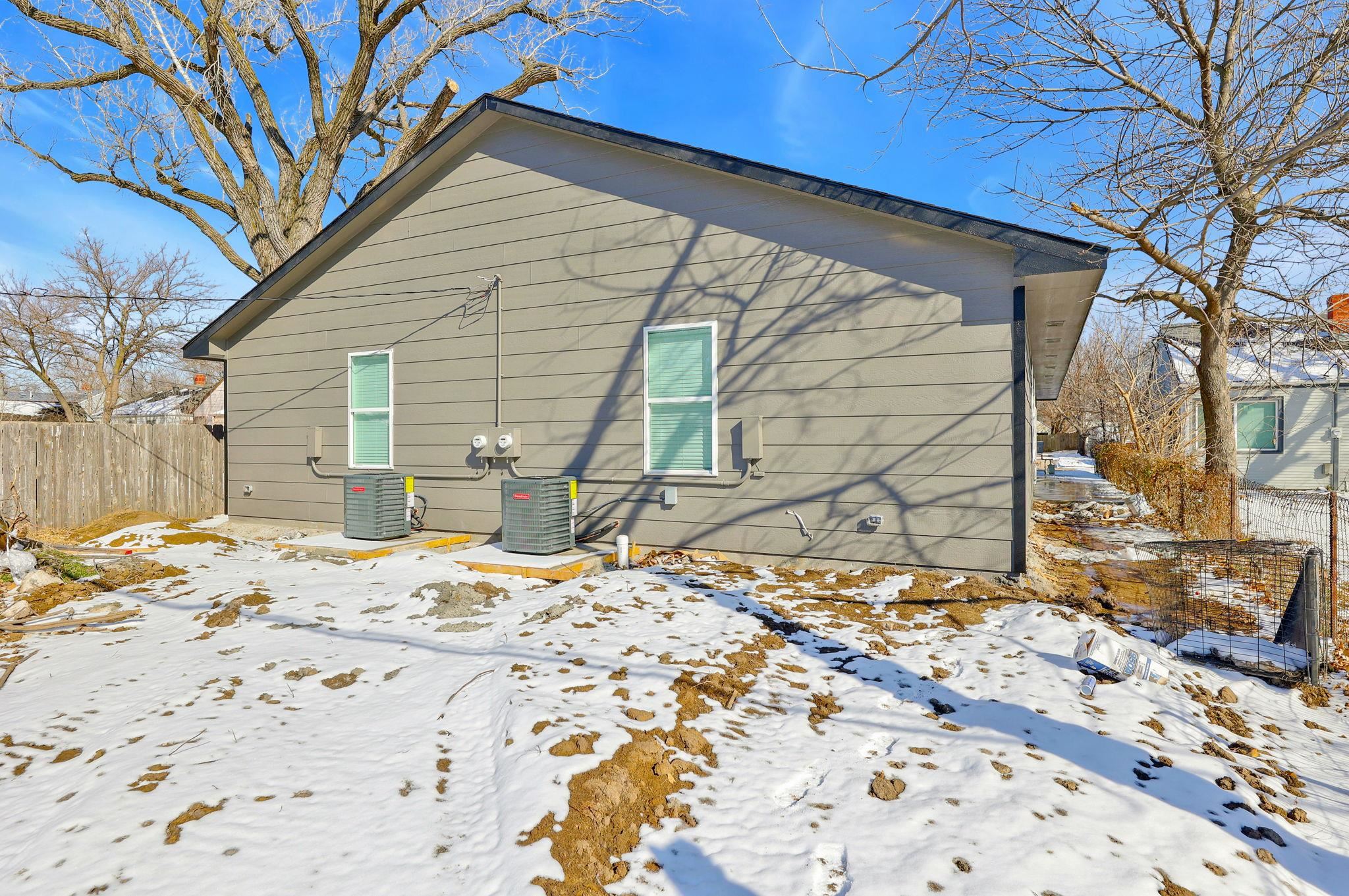 121 N Gordon St, Wichita, Kansas image 21