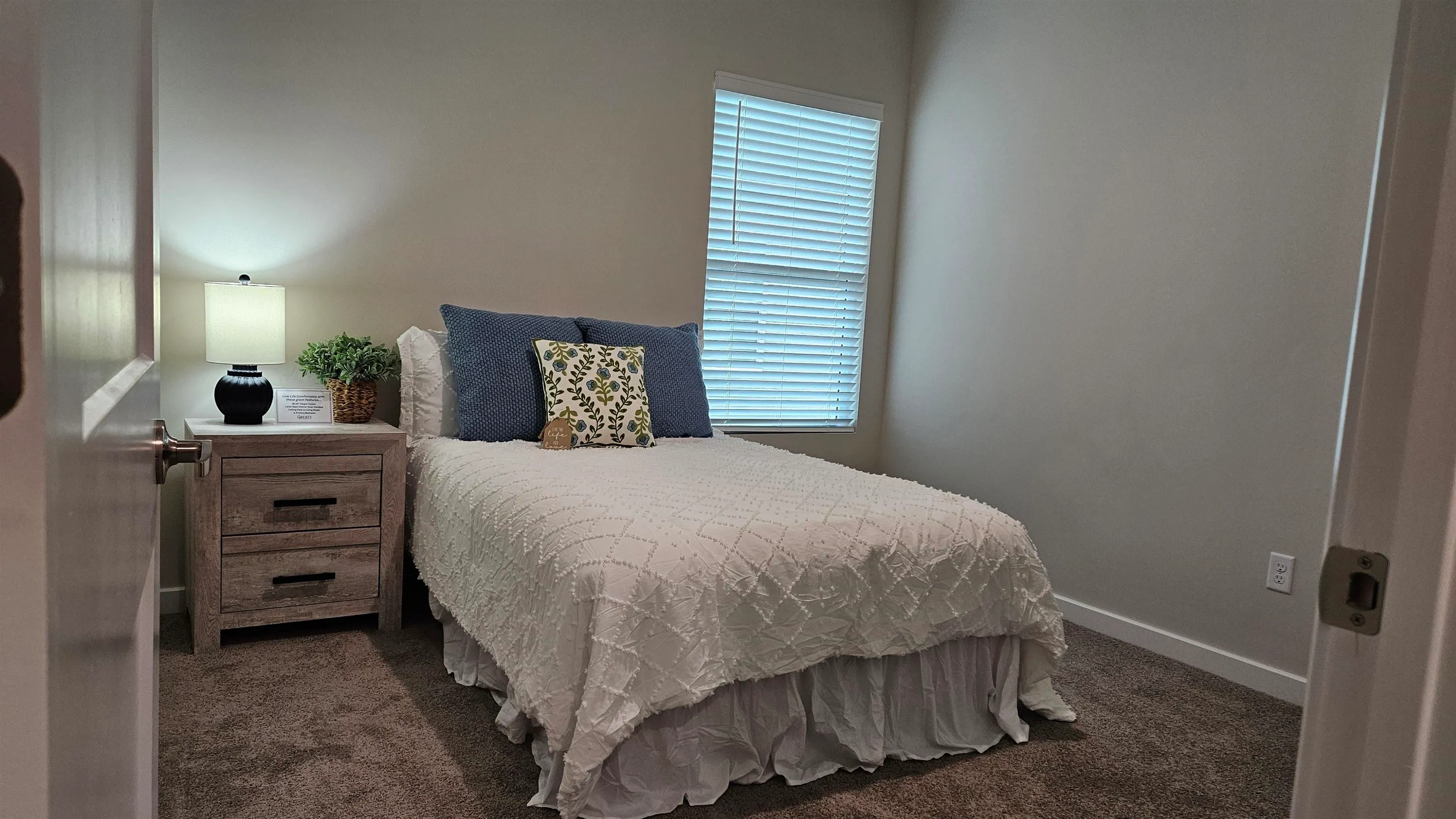 Garden Plain, Kansas 67050, United States, 4 Bedrooms Bedrooms, ,2 BathroomsBathrooms,Residential,Active,170011