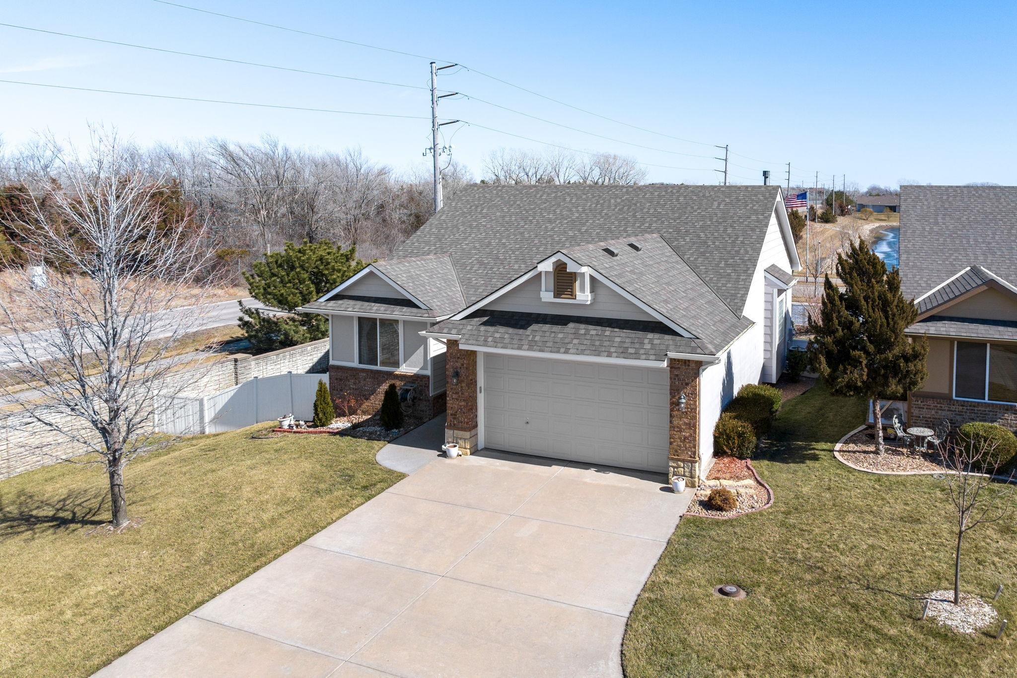 3774 N Ridge Port Ct, Wichita, Kansas image 2