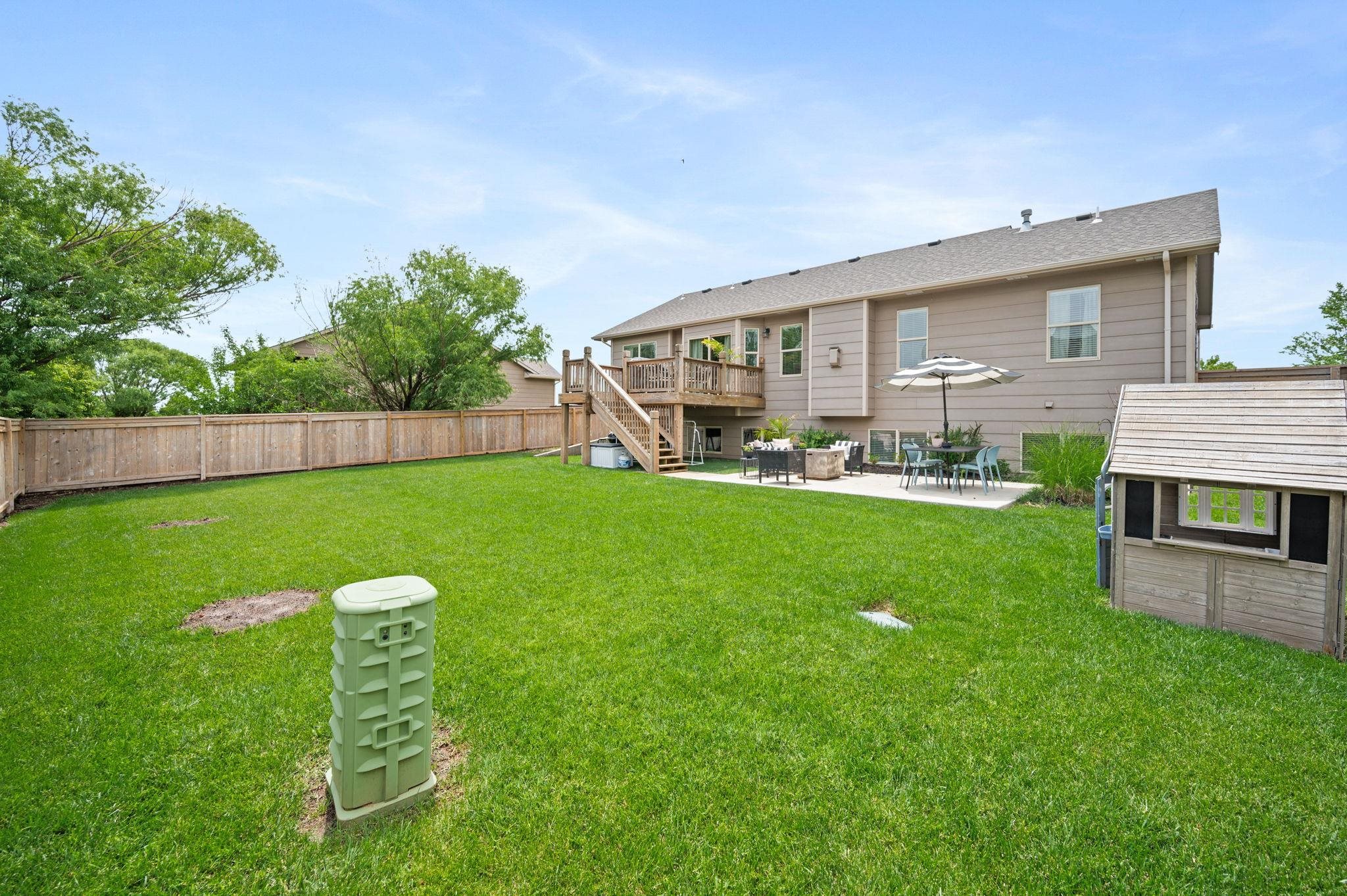 2410 N Woodridge Cir, Wichita, Kansas image 36