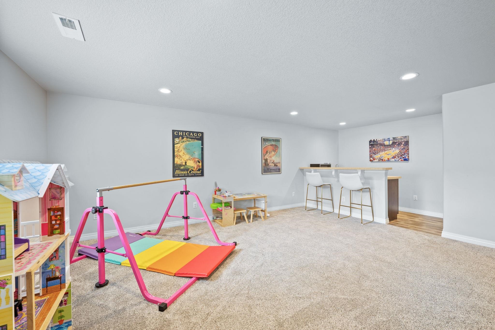 2410 N Woodridge Cir, Wichita, Kansas image 25