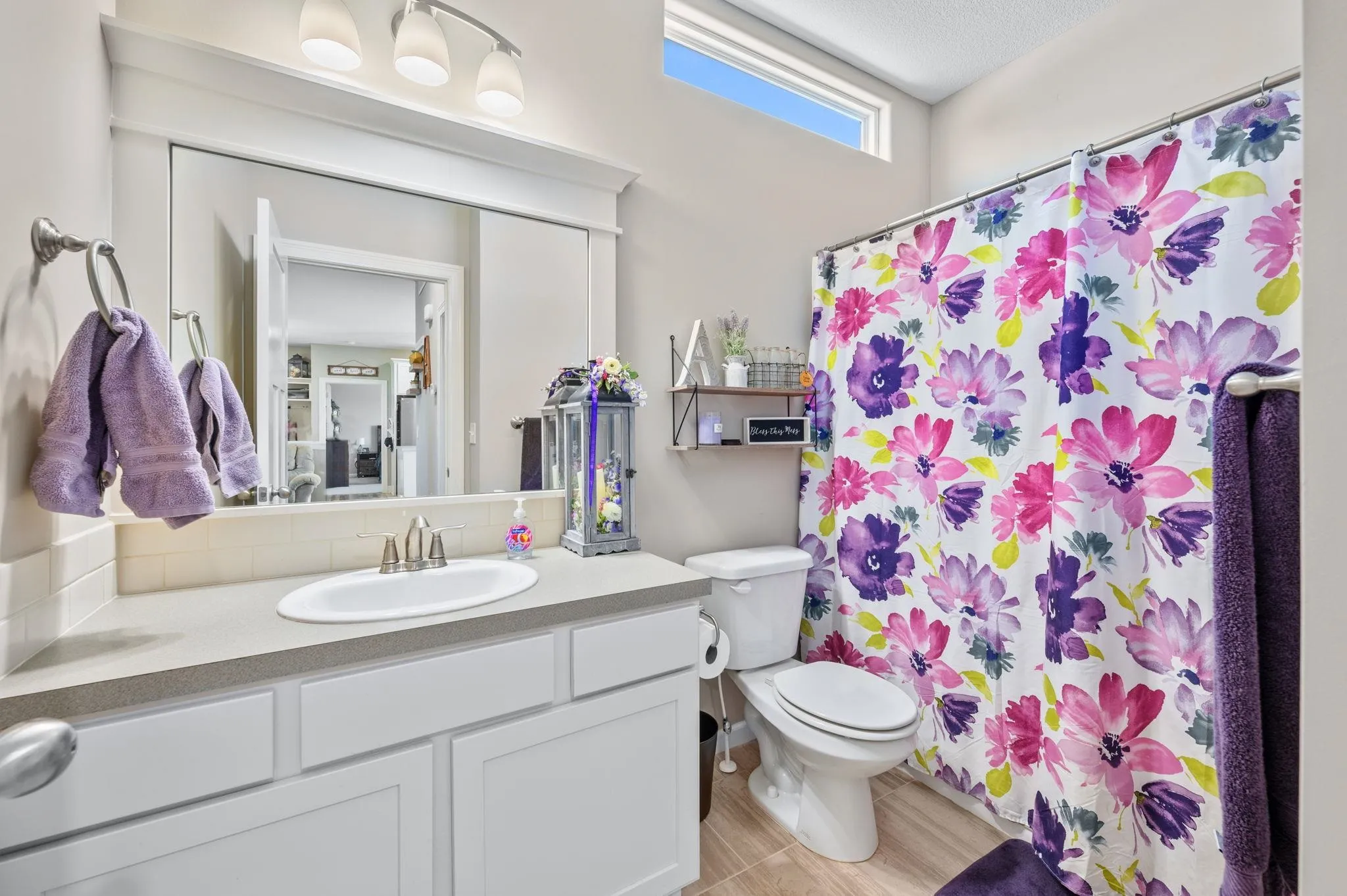 Goddard, Kansas 67052, United States, 5 Bedrooms Bedrooms, ,3 BathroomsBathrooms,Residential,Active,194223