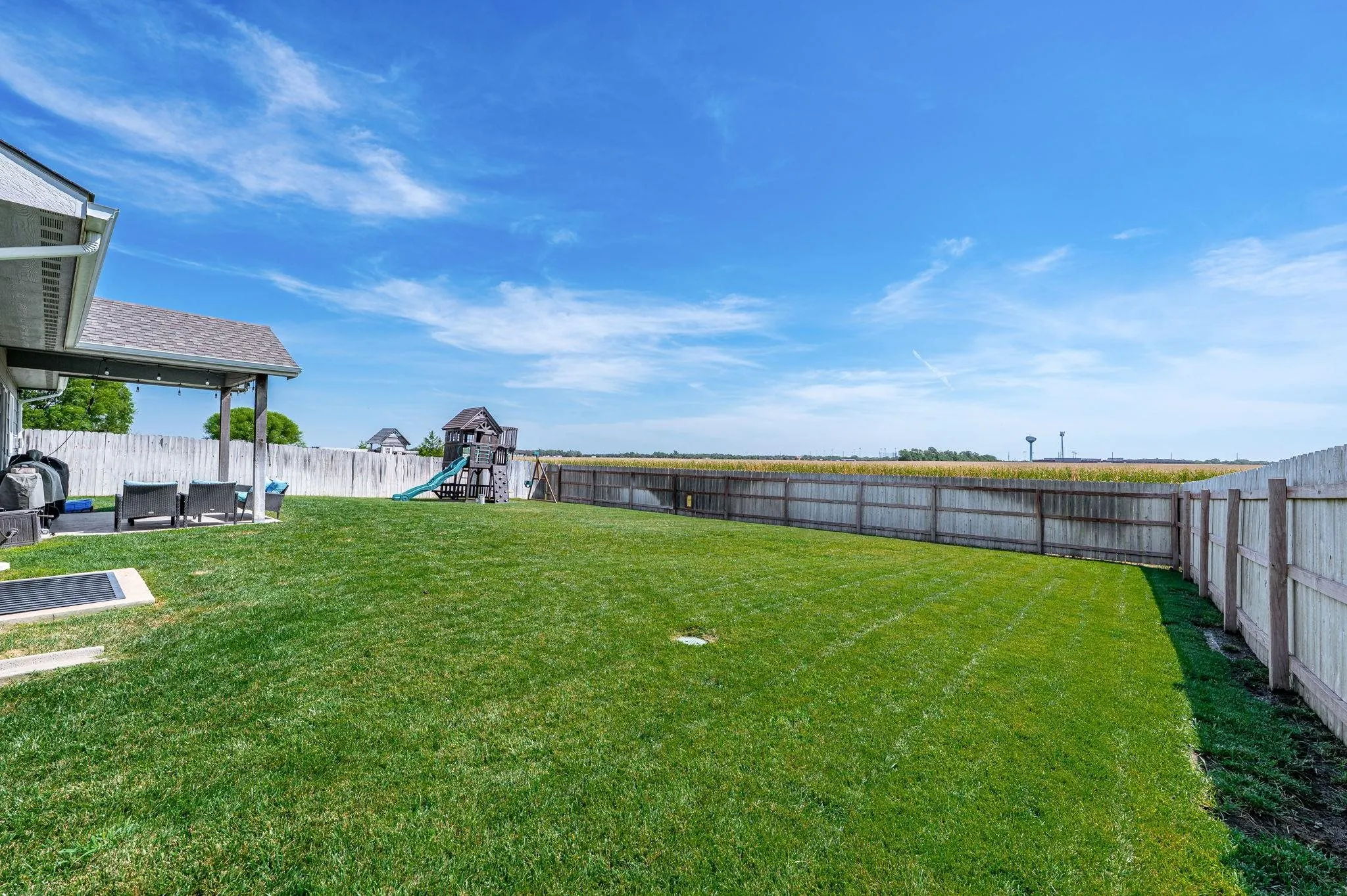 Goddard, Kansas 67052, United States, 5 Bedrooms Bedrooms, ,3 BathroomsBathrooms,Residential,Active,194223