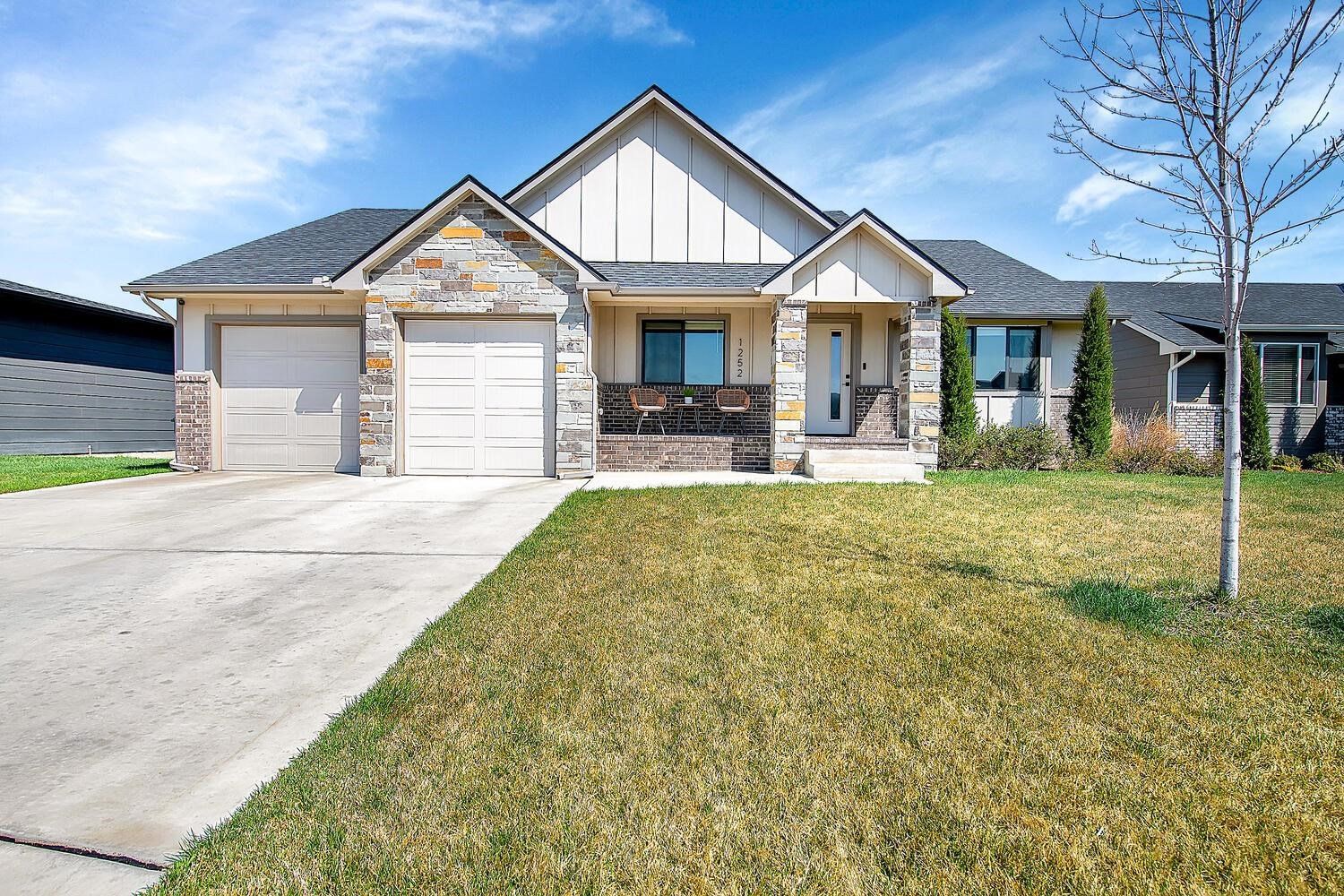 1252 E Outland Ct, Goddard, Kansas image 1