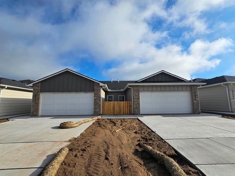 Multifamily For Sale - 12536 W Northstar St<br/> Maize, KS 67223