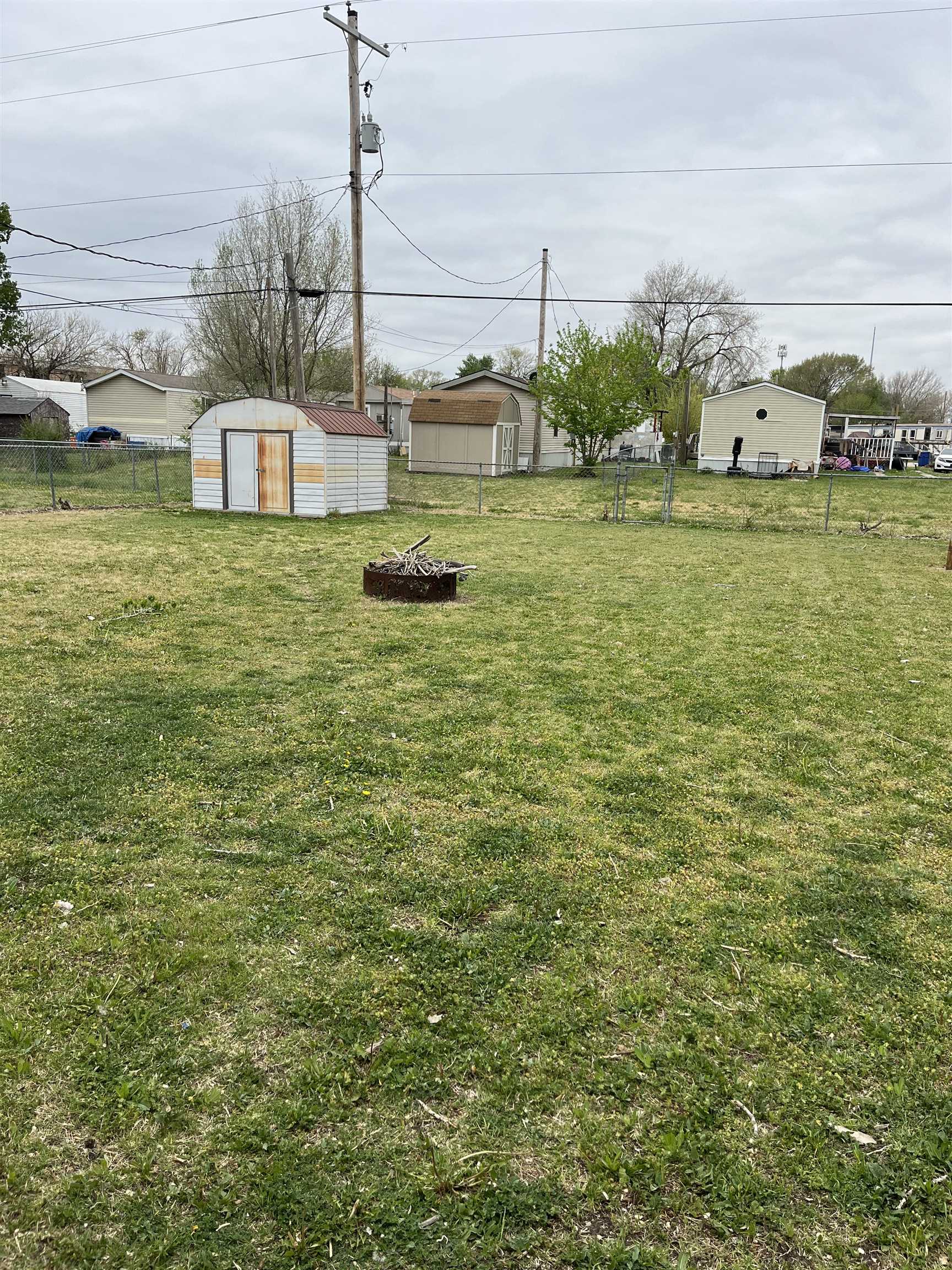 622 Viemont Ave, Salina, Kansas image 4
