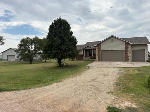 Homes For Sale - 9431 S Stearns St<br/> Haysville, KS 67060