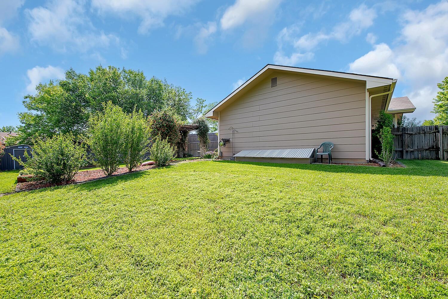 6022 E Croyden St, Wichita, Virginia image 26