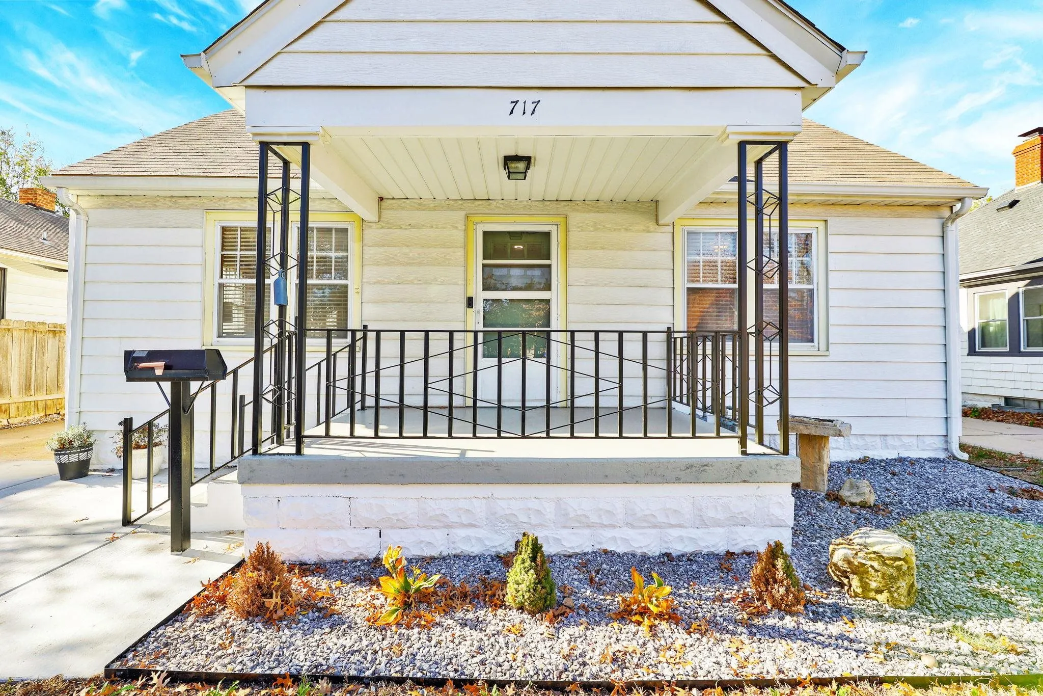 Wichita, Kansas 67211, United States, 3 Bedrooms Bedrooms, ,1 BathroomBathrooms,Residential,Pending,31033