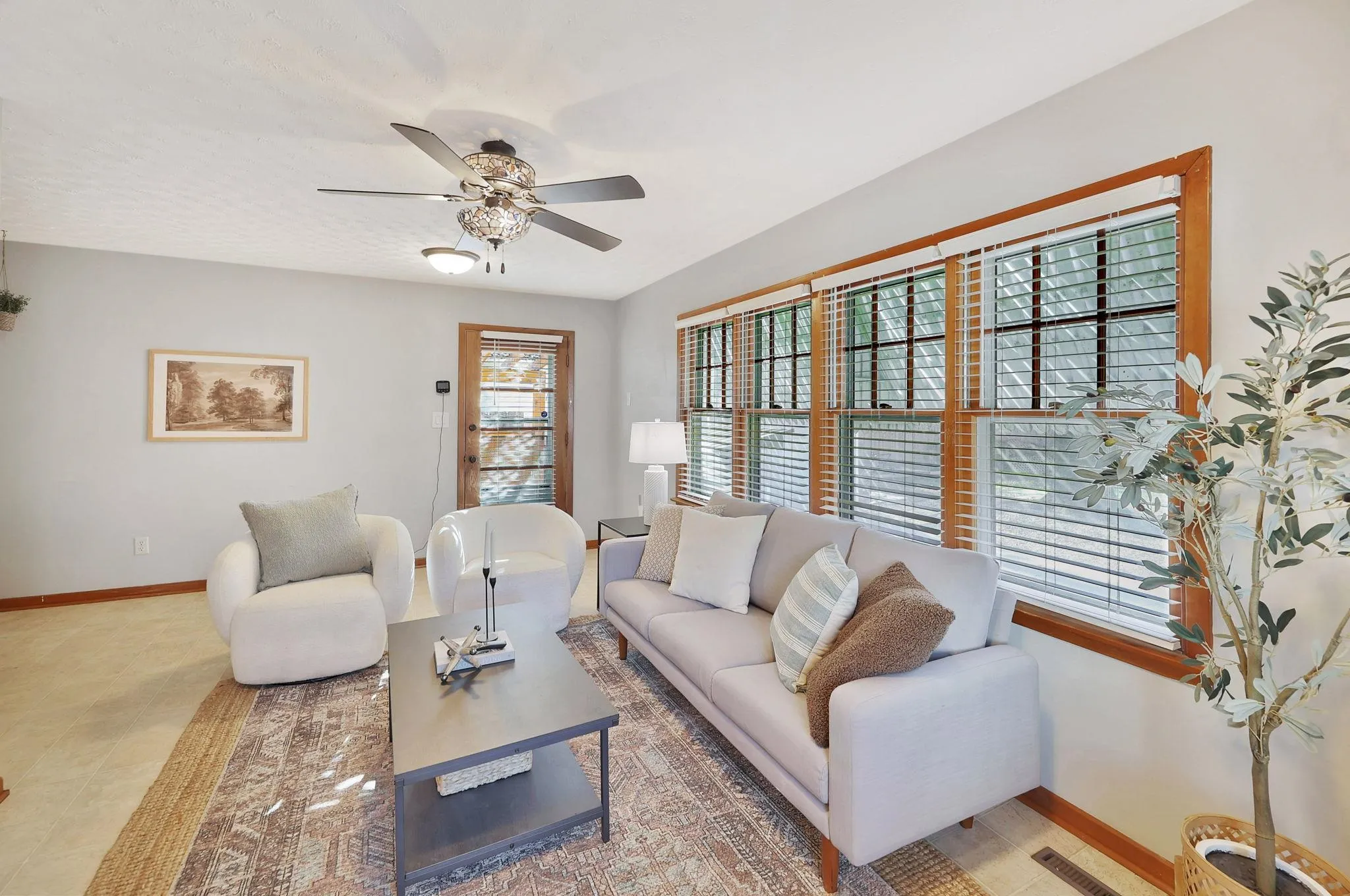 Wichita, Kansas 67211, United States, 3 Bedrooms Bedrooms, ,1 BathroomBathrooms,Residential,Pending,31033