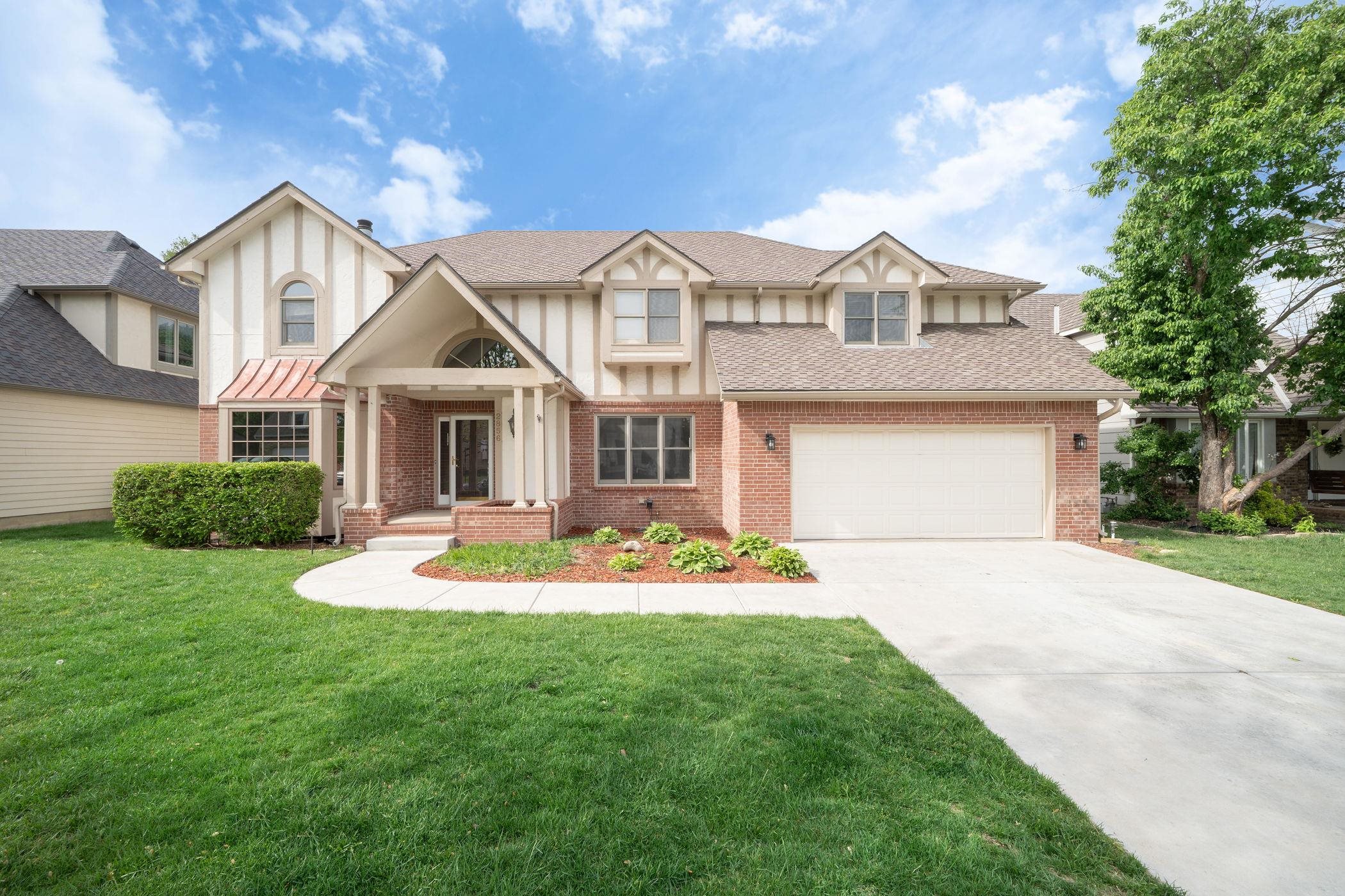 2856 N Tallgrass St, Wichita, Kansas image 1