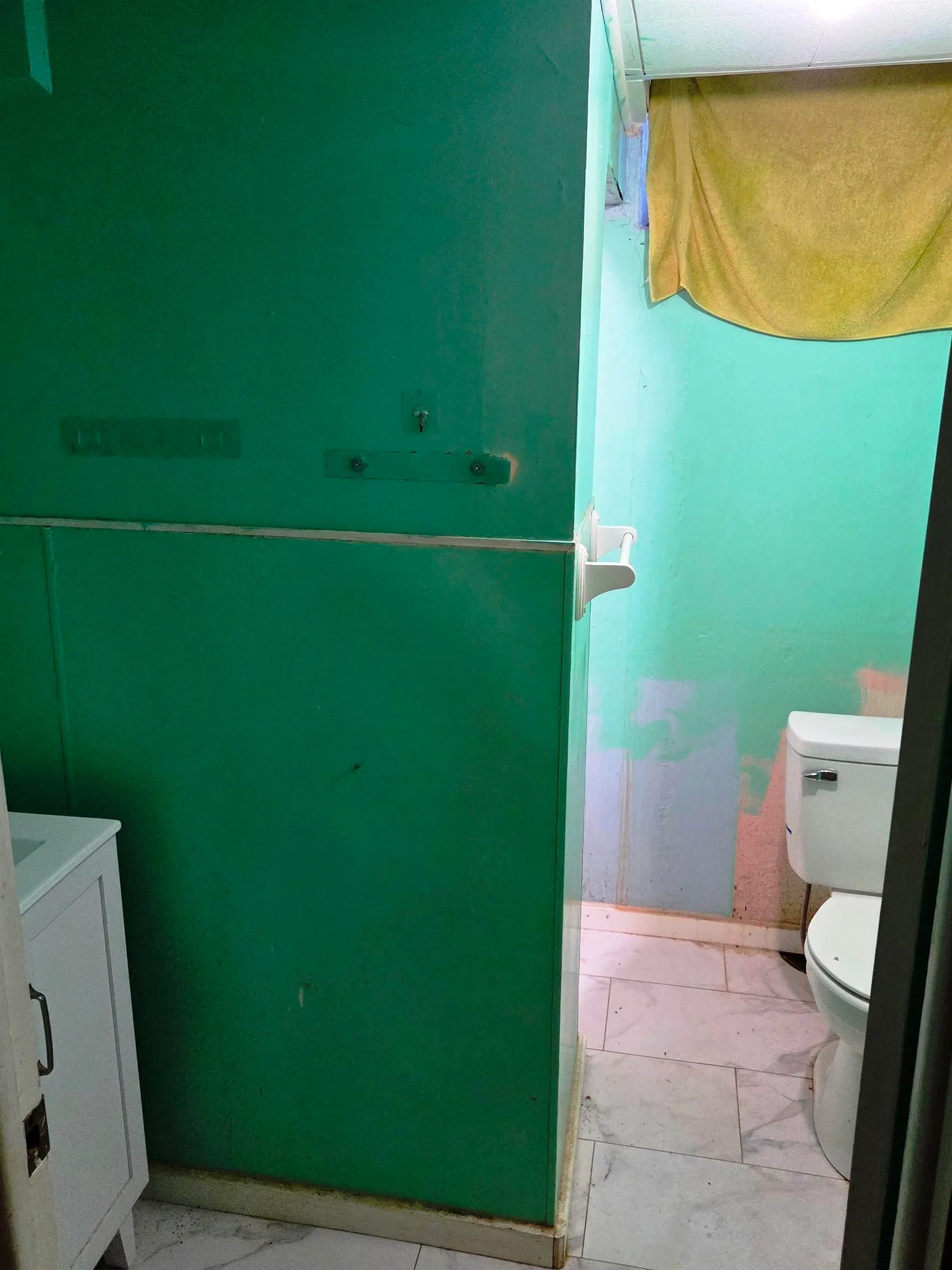 Hesston, Kansas 67062, United States, 3 Bedrooms Bedrooms, ,2 BathroomsBathrooms,Residential,Active,238005