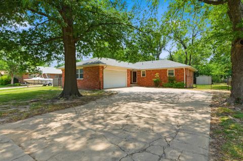 Homes For Sale - 1556 N Timothy Ln<br/> Sedgwick County, Wichita, KS 67212
