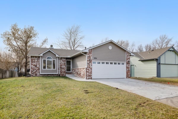 9701 W GREENSPOINT ST, WICHITA, KS 67205 - Image e026cda149e92c7fe3f5e350be273bcf/3505368101