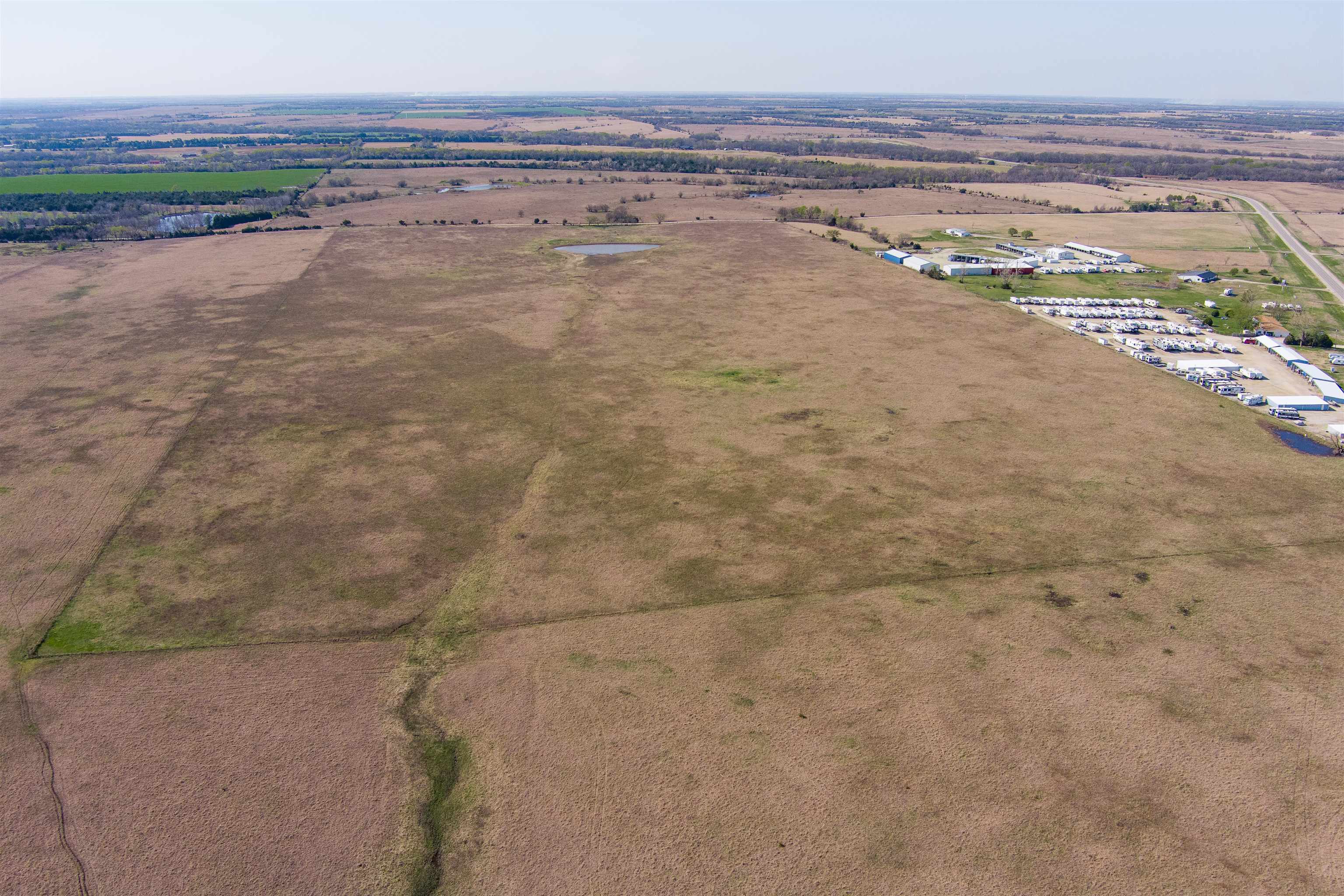 000 NE Parallel, El Dorado, Kansas image 8
