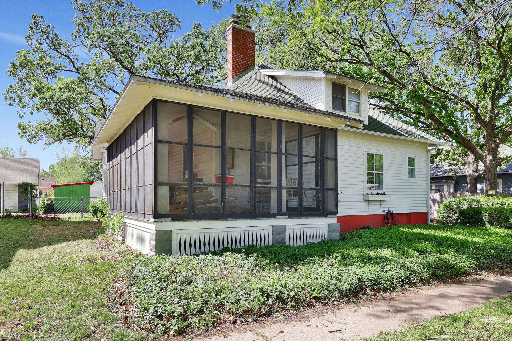 621 E 7th St, Newton, Kansas image 3