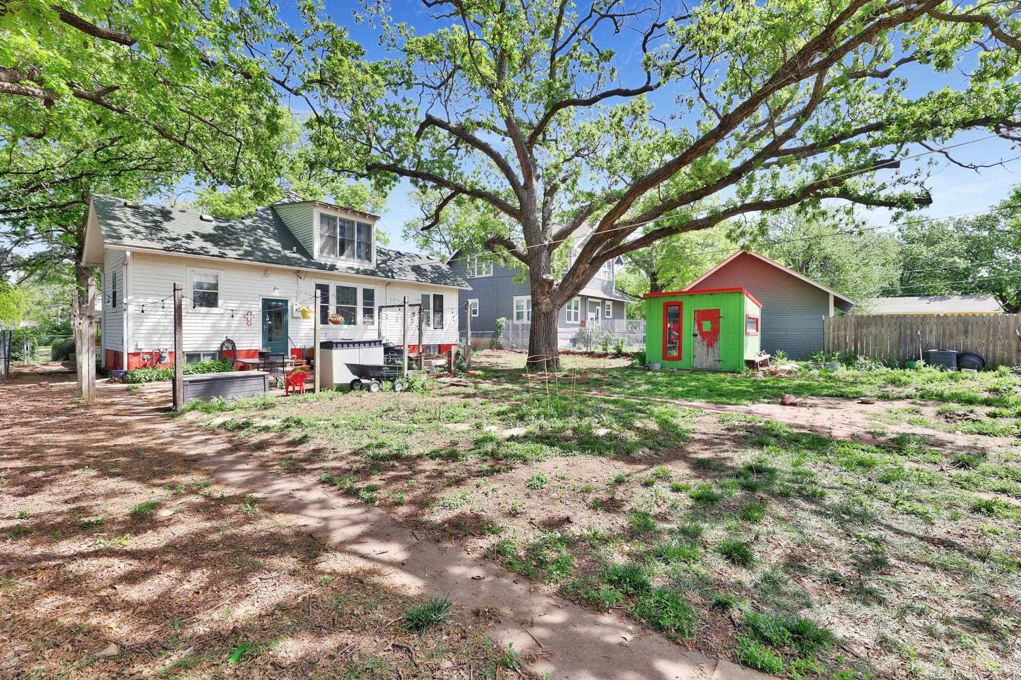 621 E 7th St, Newton, Kansas image 34