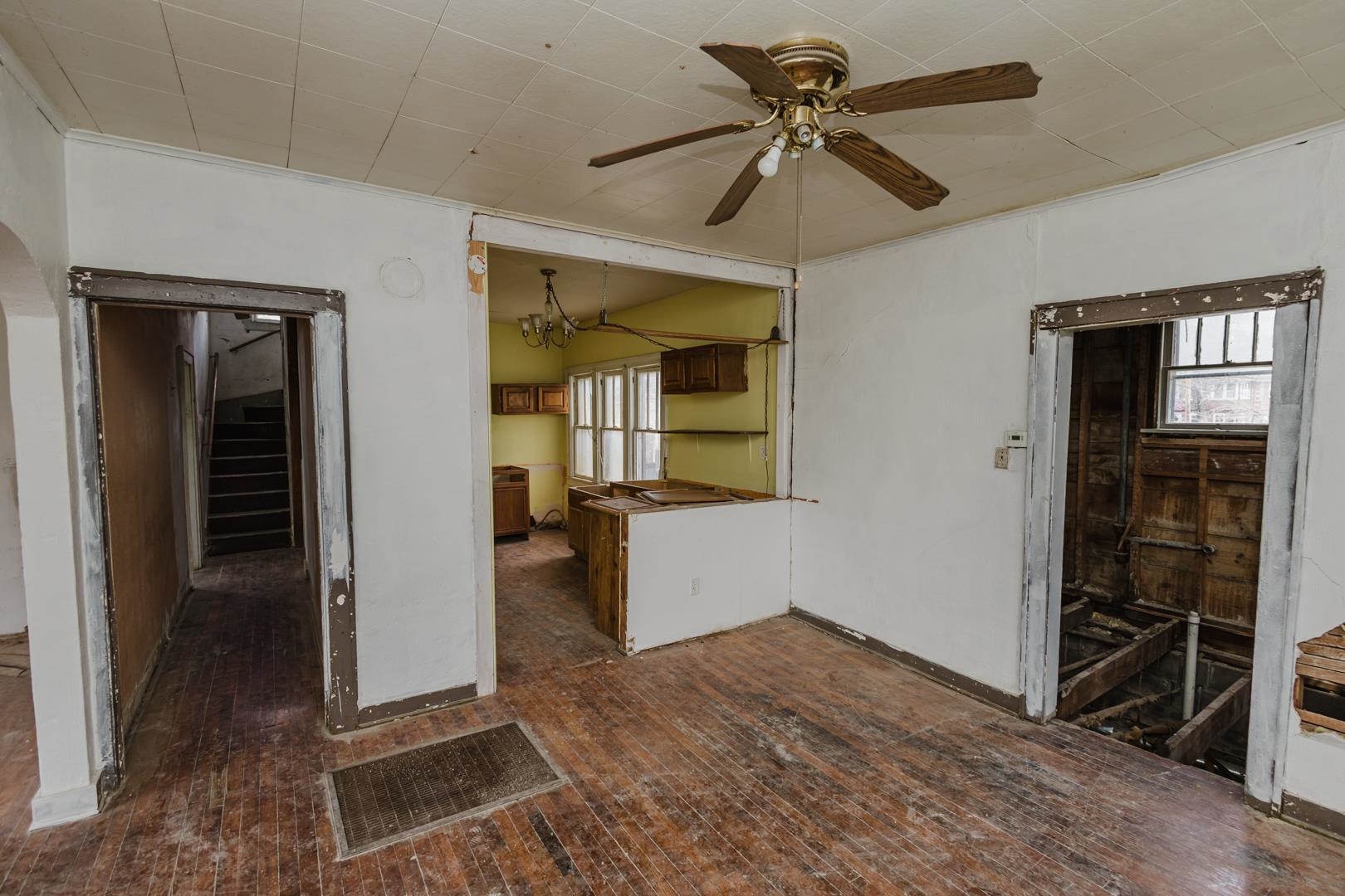 714 Maris St, Winfield, Kansas image 8