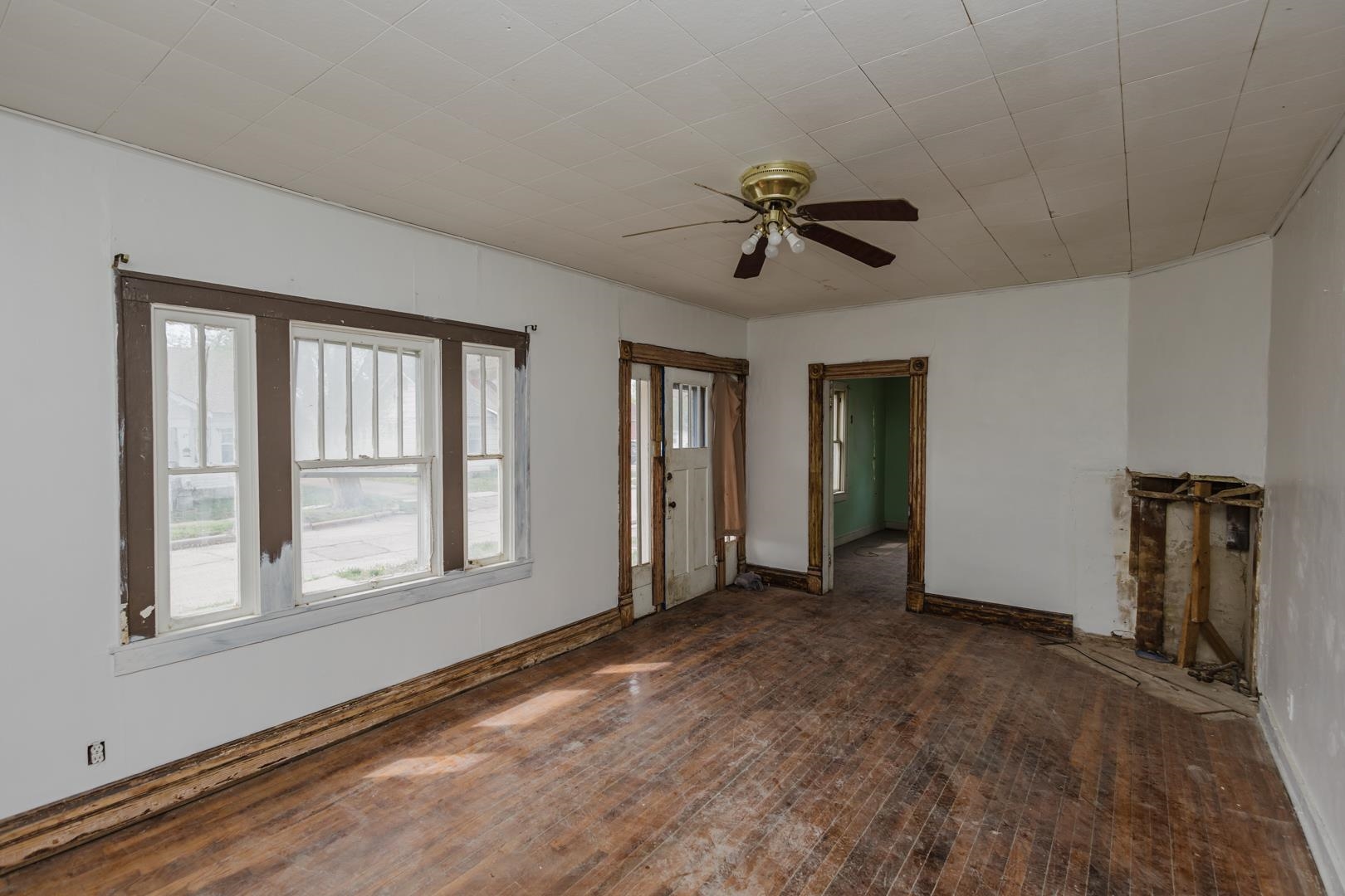 714 Maris St, Winfield, Kansas image 5
