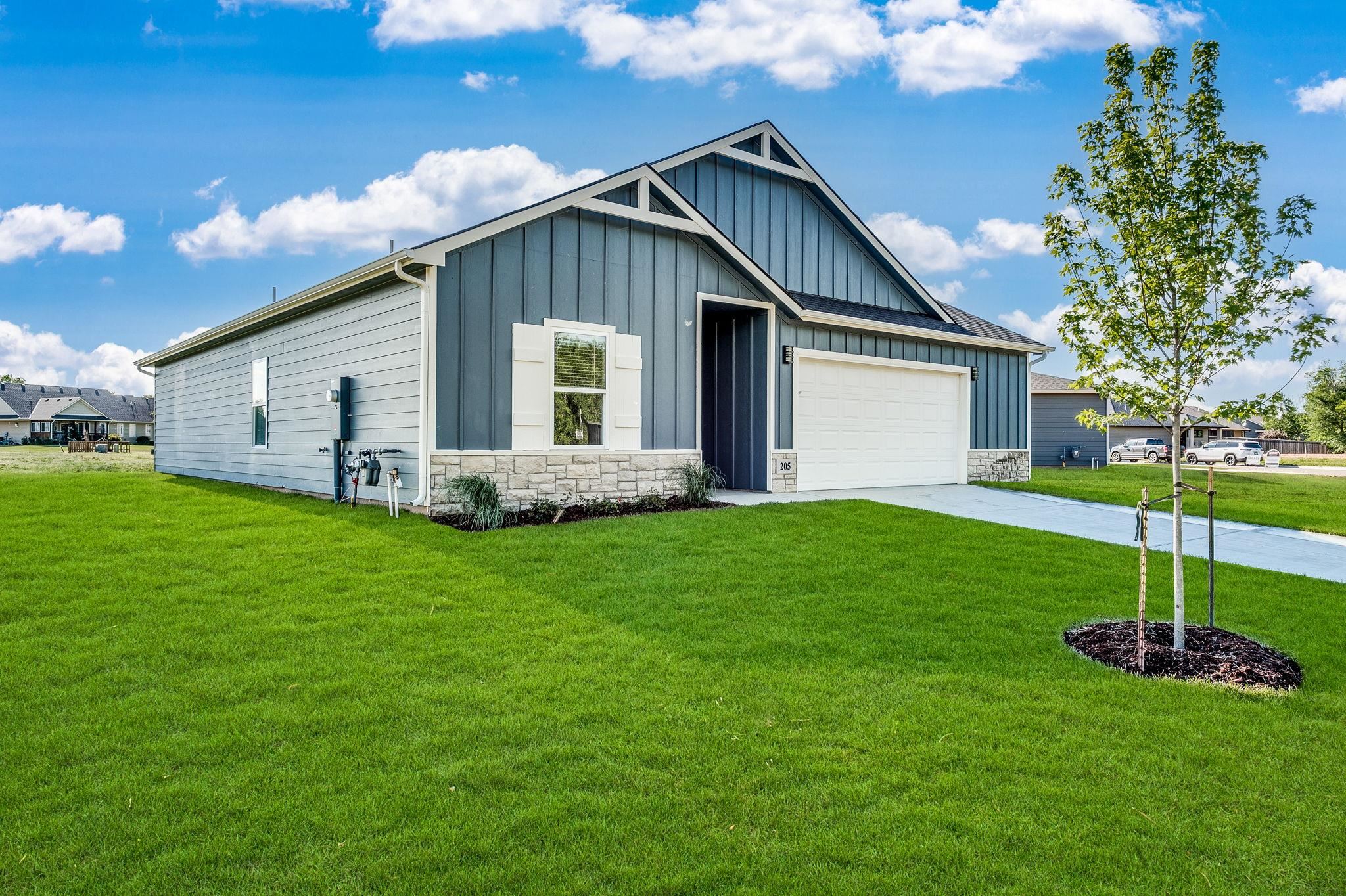205 Lakeside Dr, Cheney, Kansas image 4