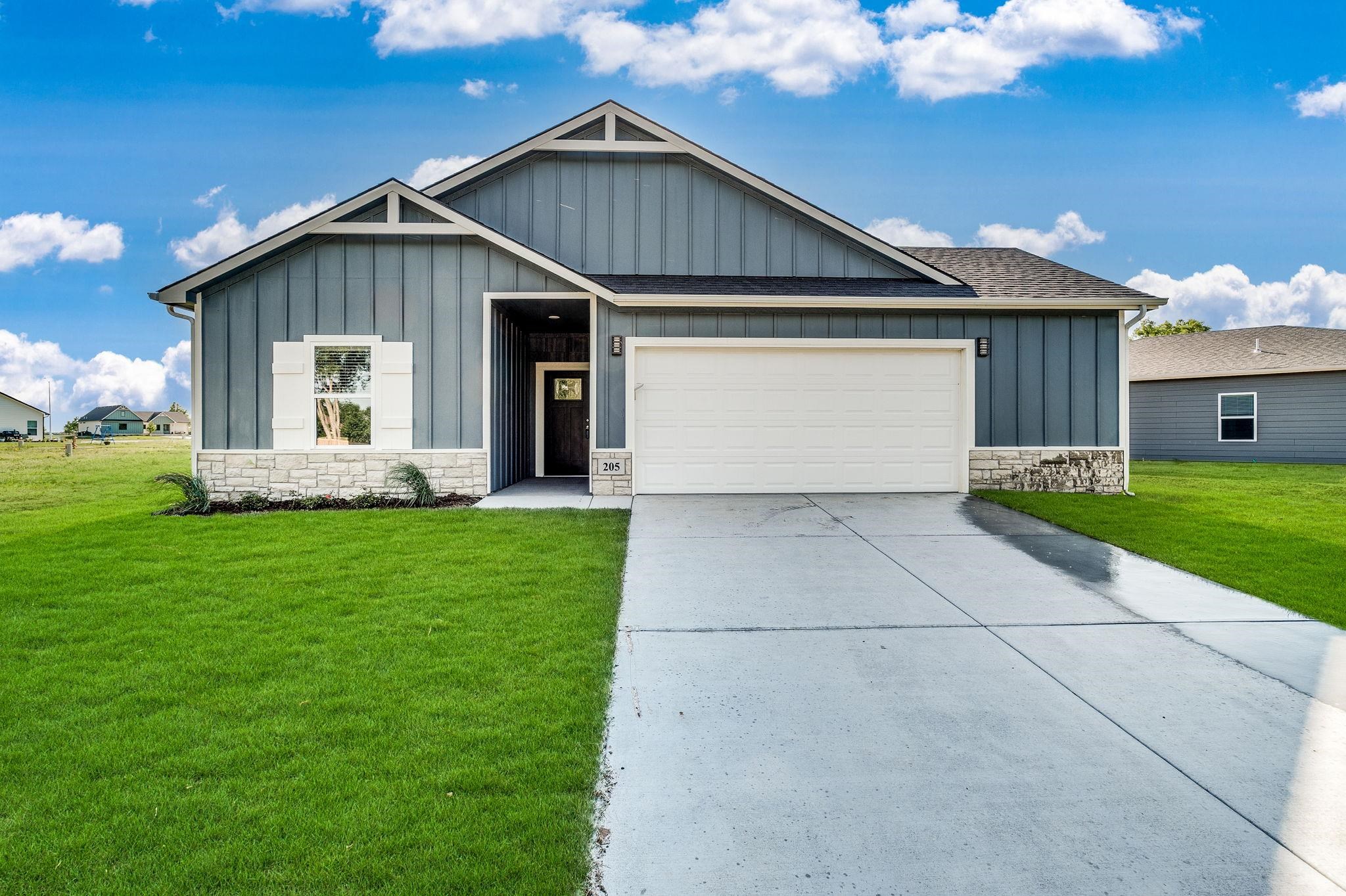 205 Lakeside Dr, Cheney, Kansas image 2