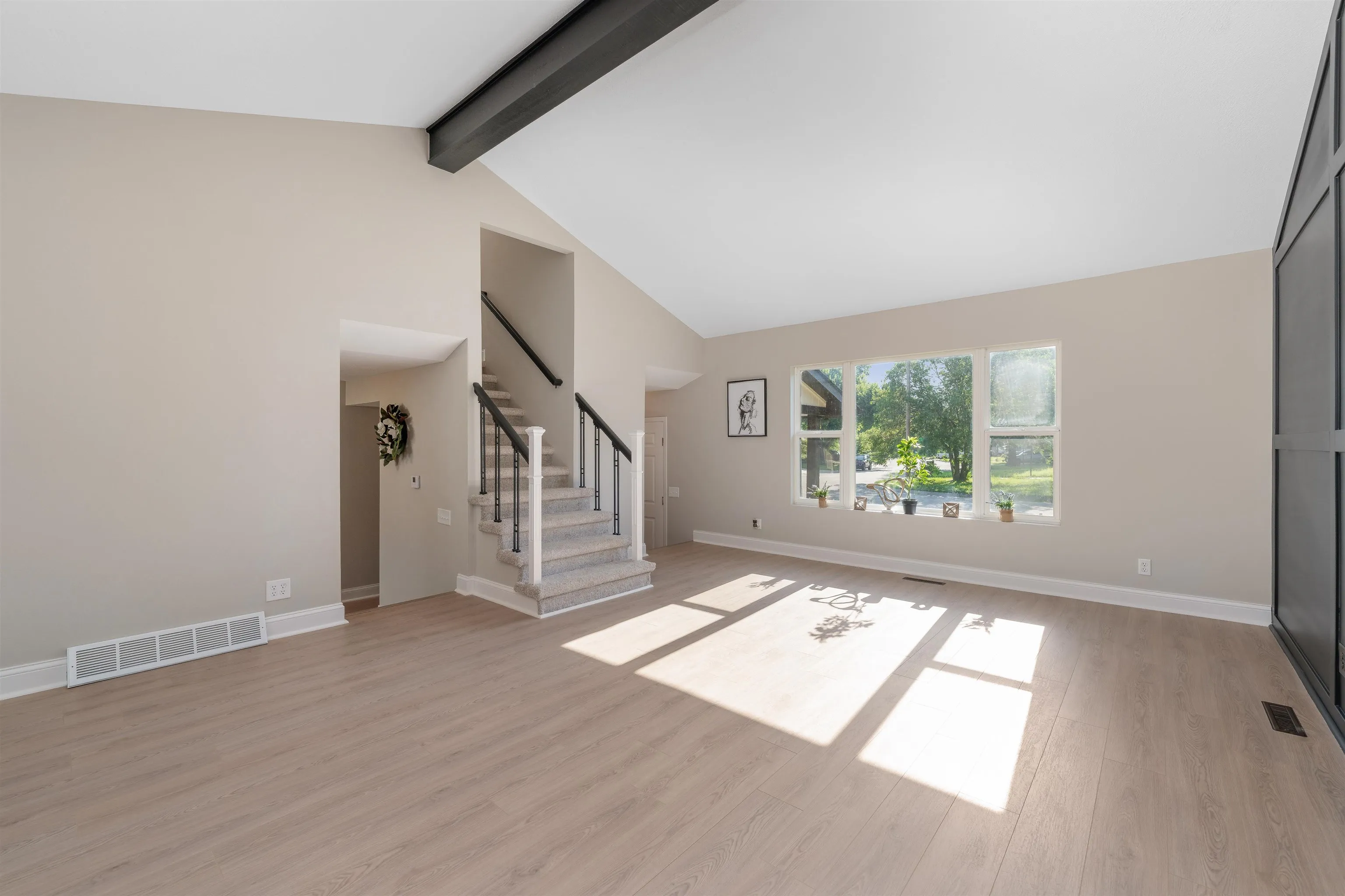 Wichita, Kansas 67209, United States, 3 Bedrooms Bedrooms, ,3 BathroomsBathrooms,Residential,Active,171406