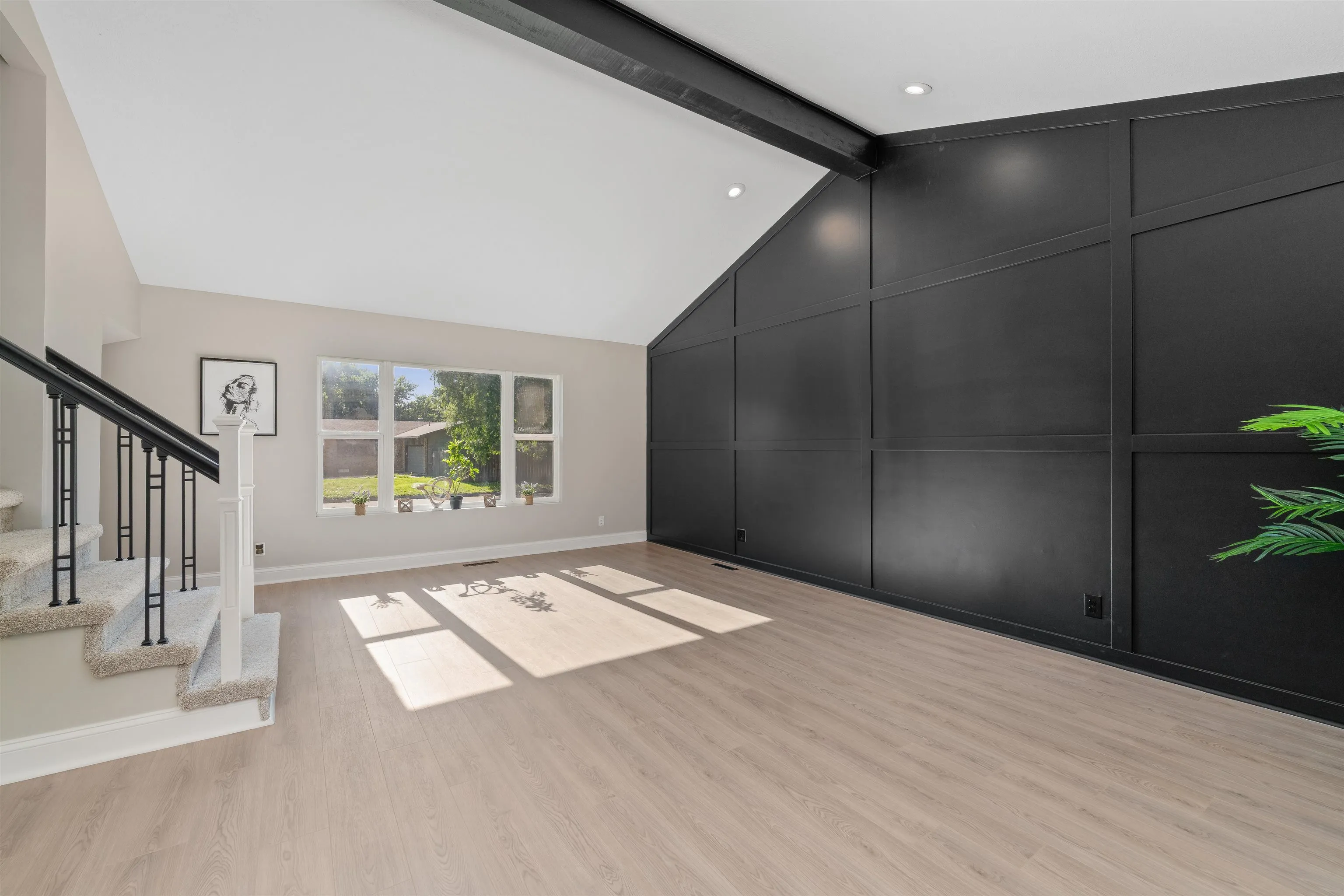 Wichita, Kansas 67209, United States, 3 Bedrooms Bedrooms, ,3 BathroomsBathrooms,Residential,Active,171406