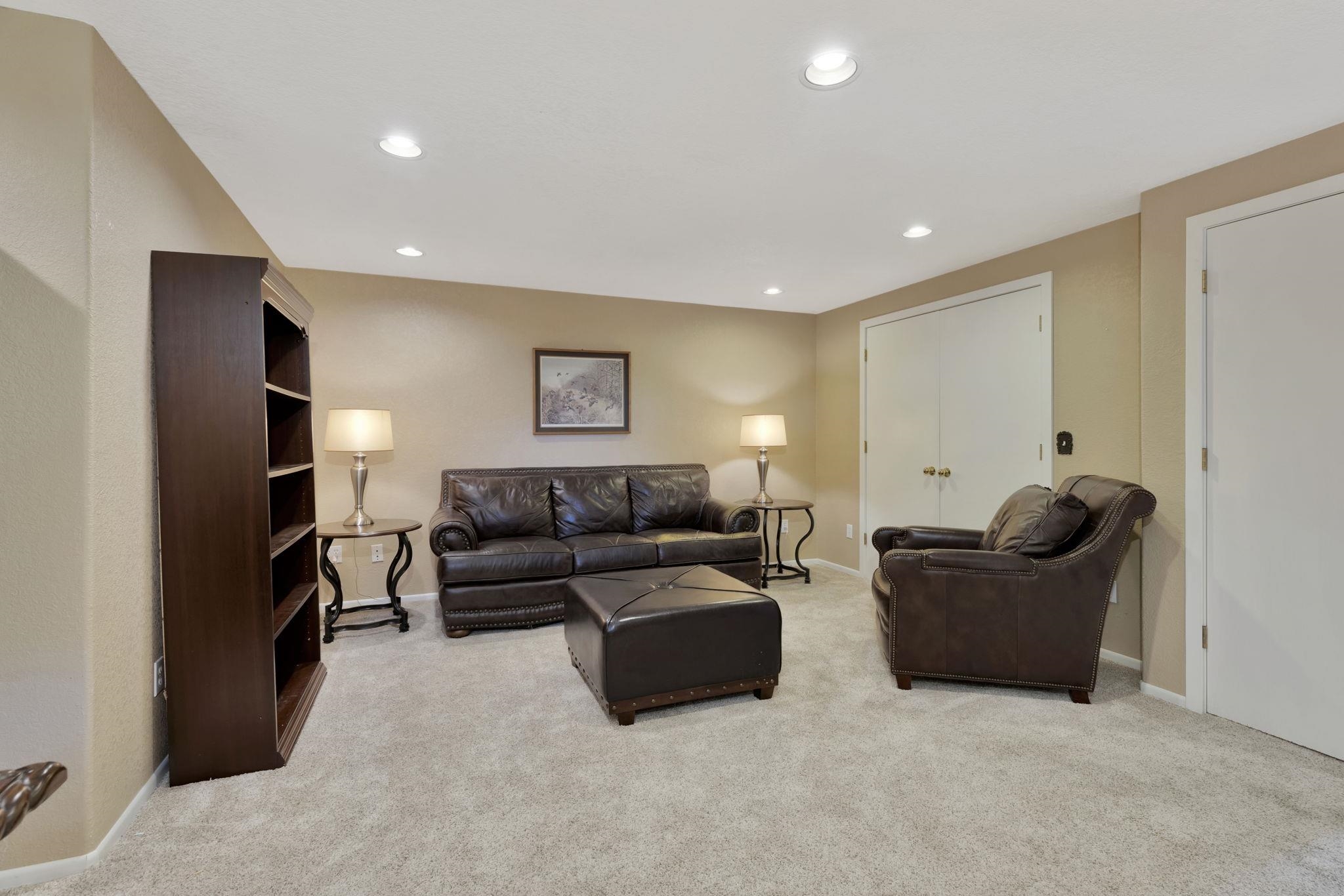 1700 N Sagebrush St, Wichita, Kansas image 19
