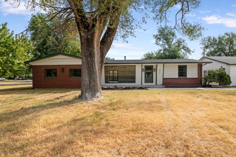 Homes For Sale - 2840 N Halstead St<br/> Wichita, KS 67204