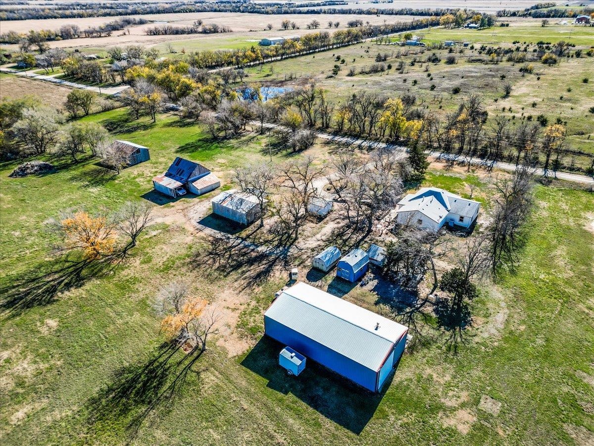 6676 NE Parallel St, El Dorado, Kansas image 3