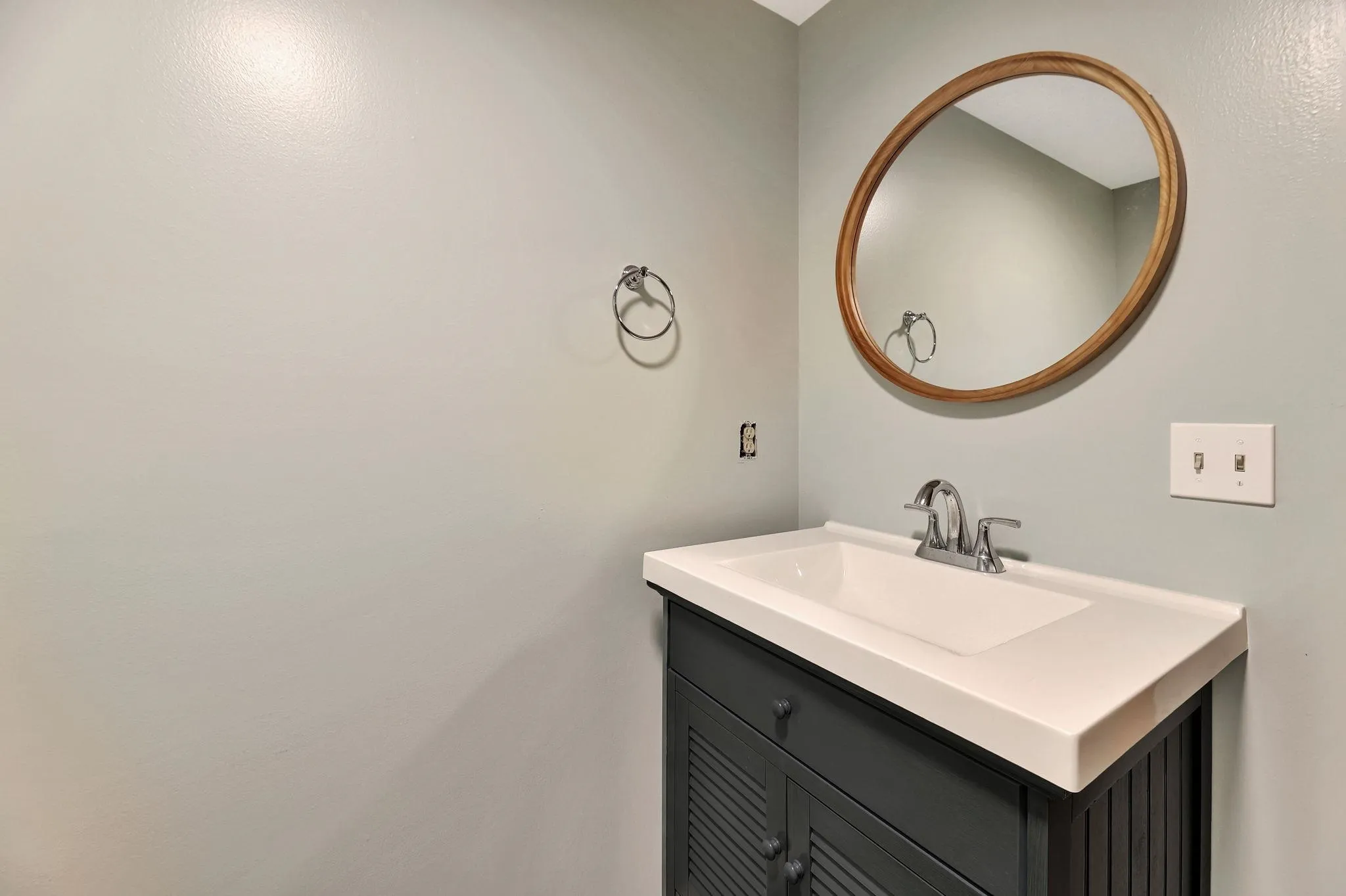 Goddard, Kansas 67052, United States, 4 Bedrooms Bedrooms, ,3 BathroomsBathrooms,Residential,Pending,41243